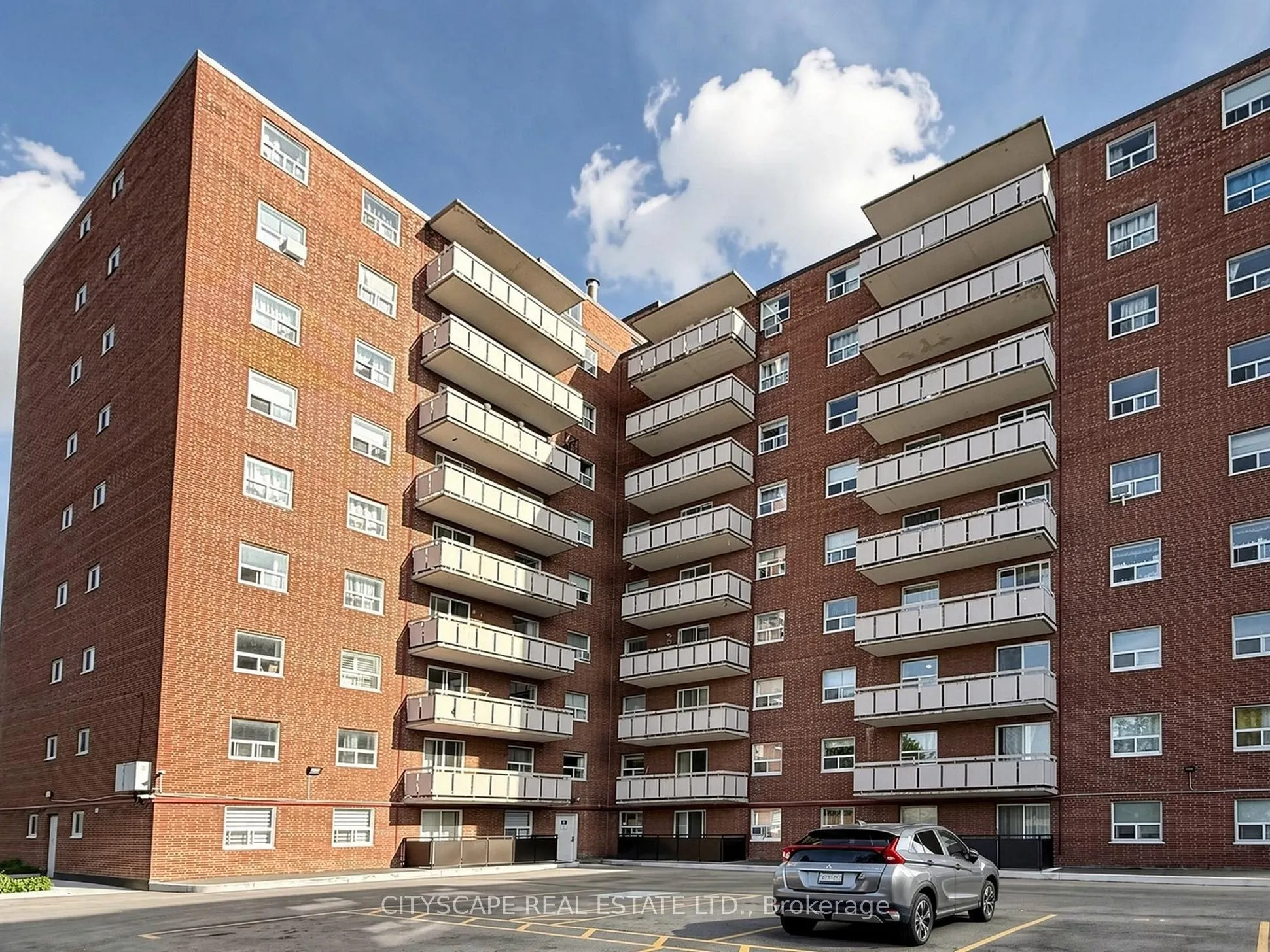 851 Queenston Road #708