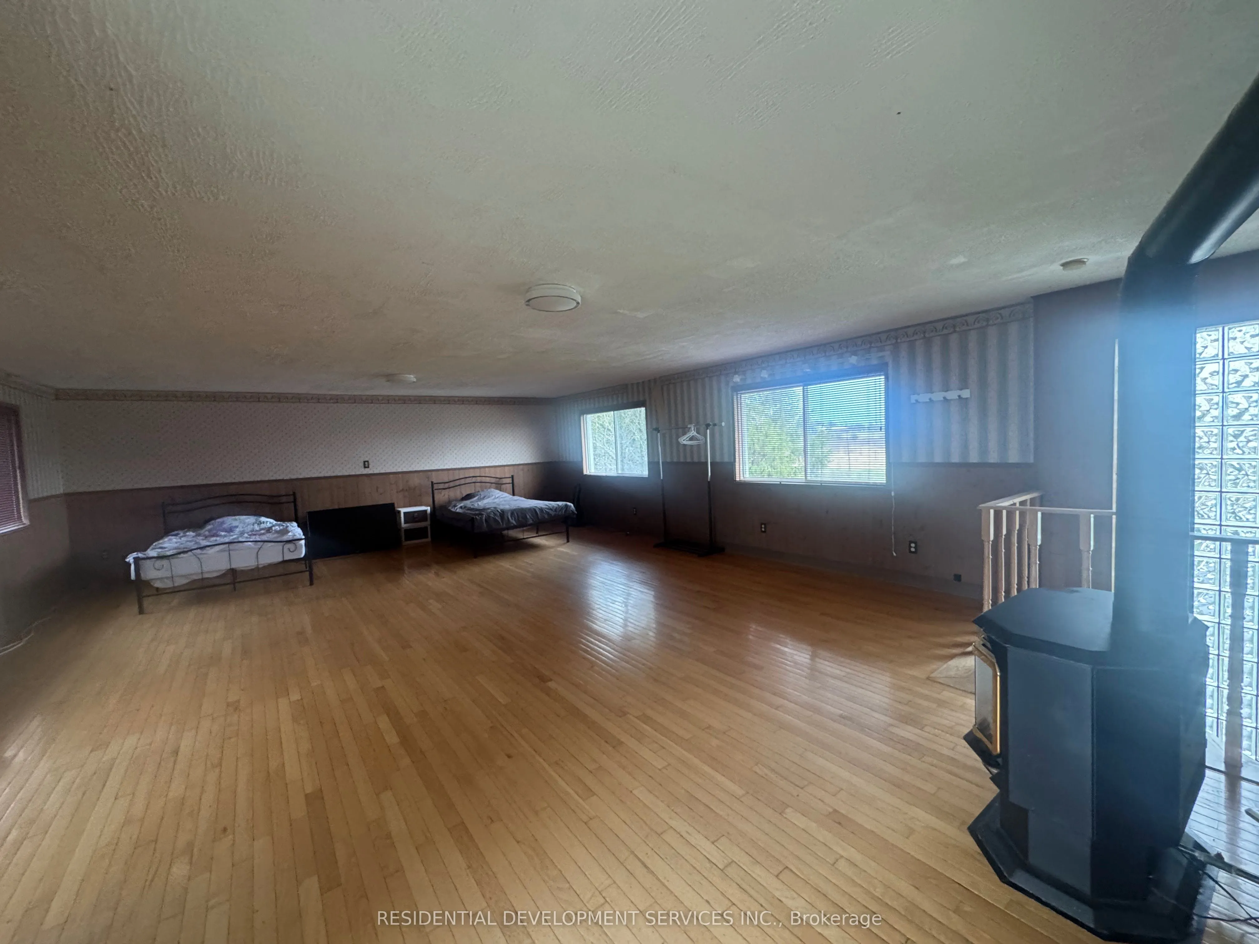 342 Mountain Road
