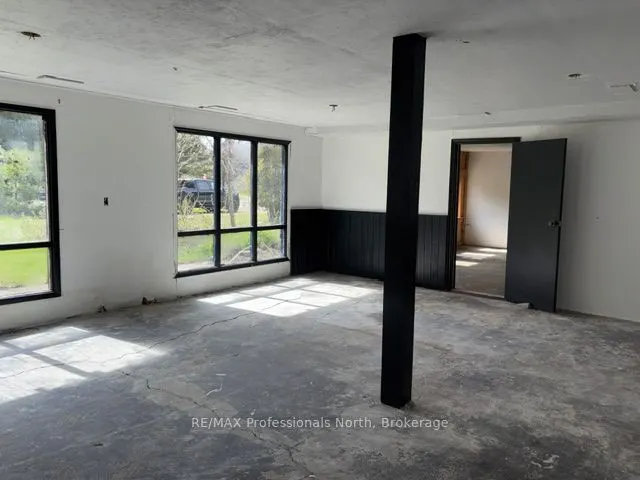 3044 Gelert Road