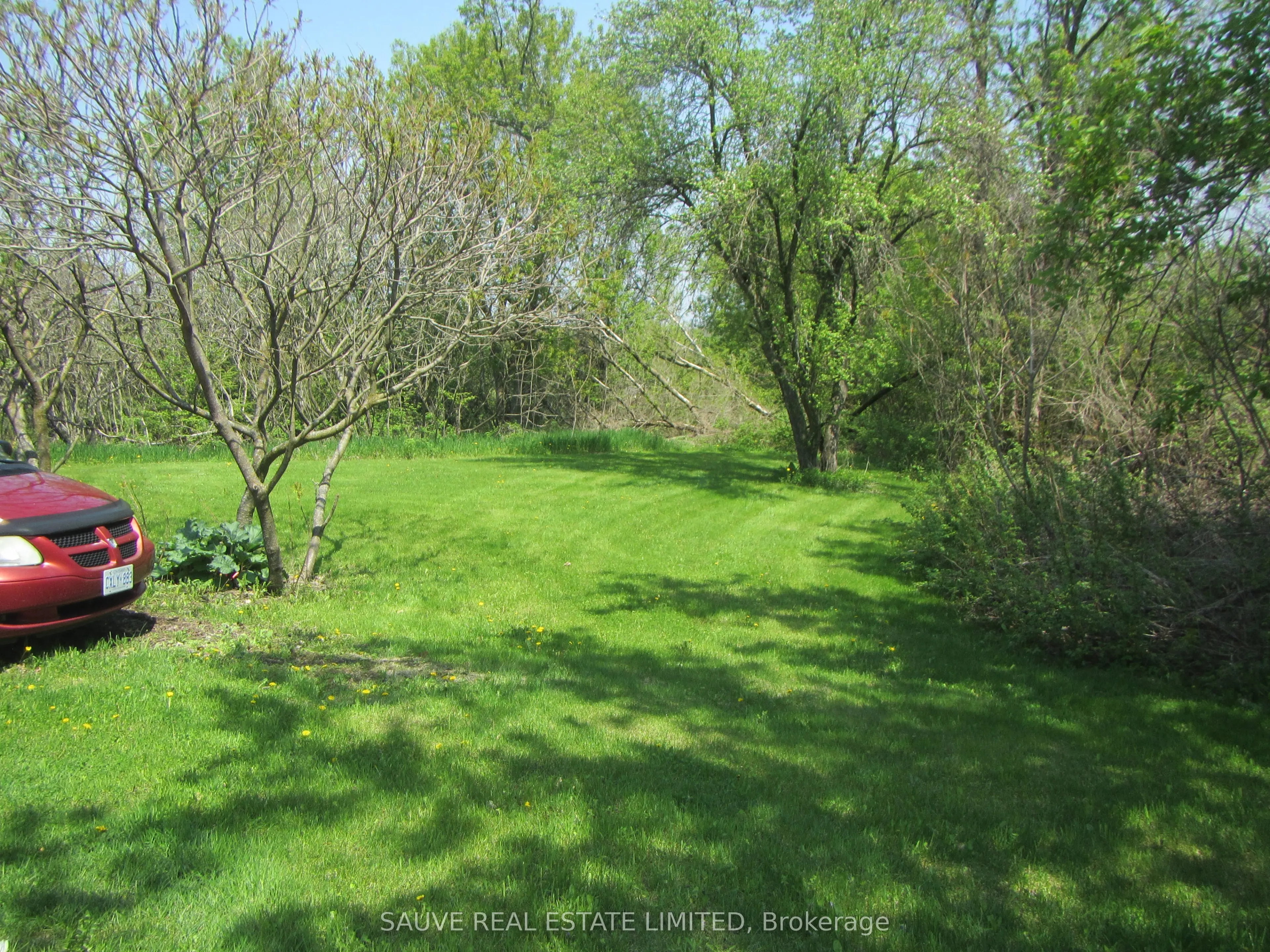 21196 concession 6 Road E