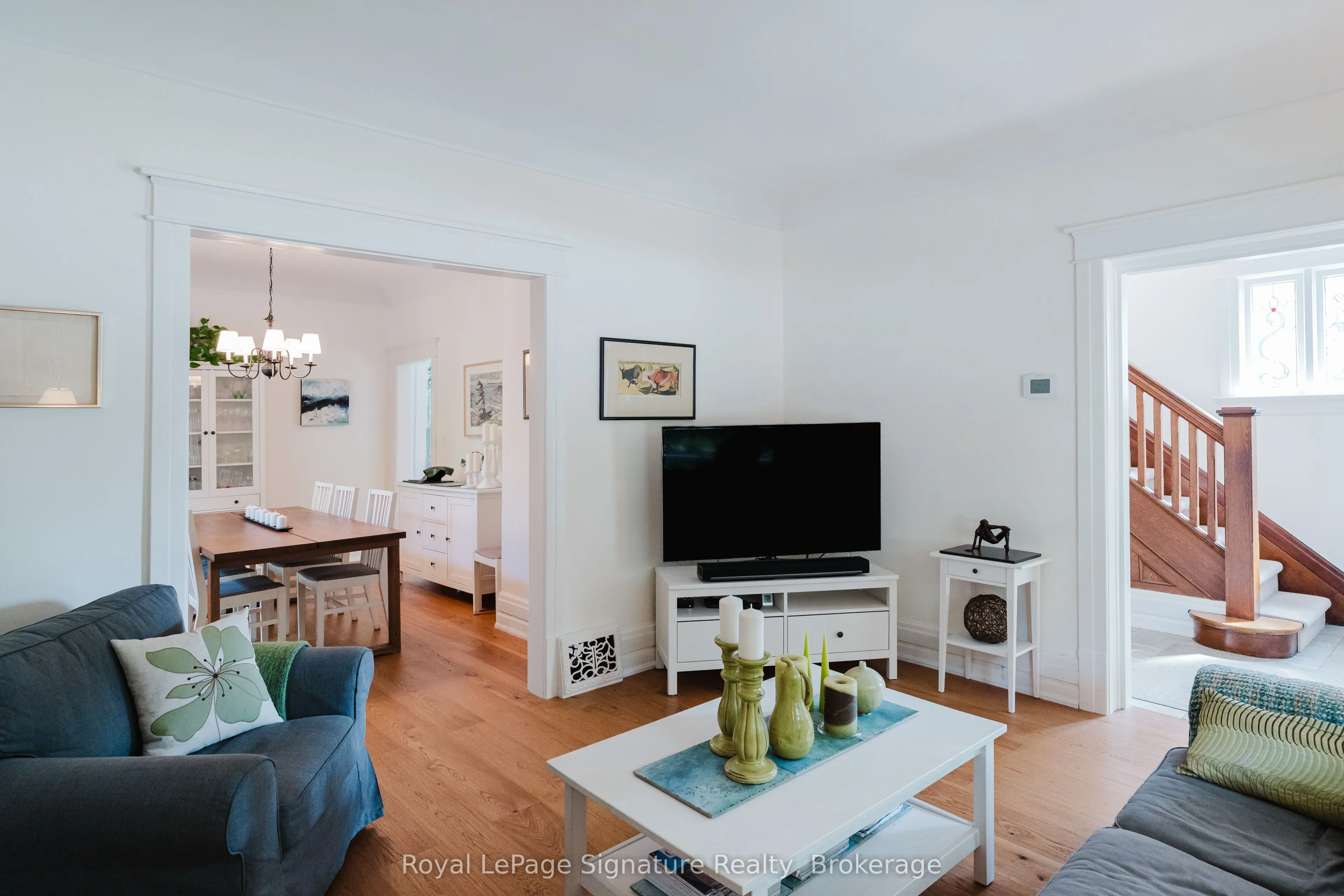 76 Trowbridge Street W