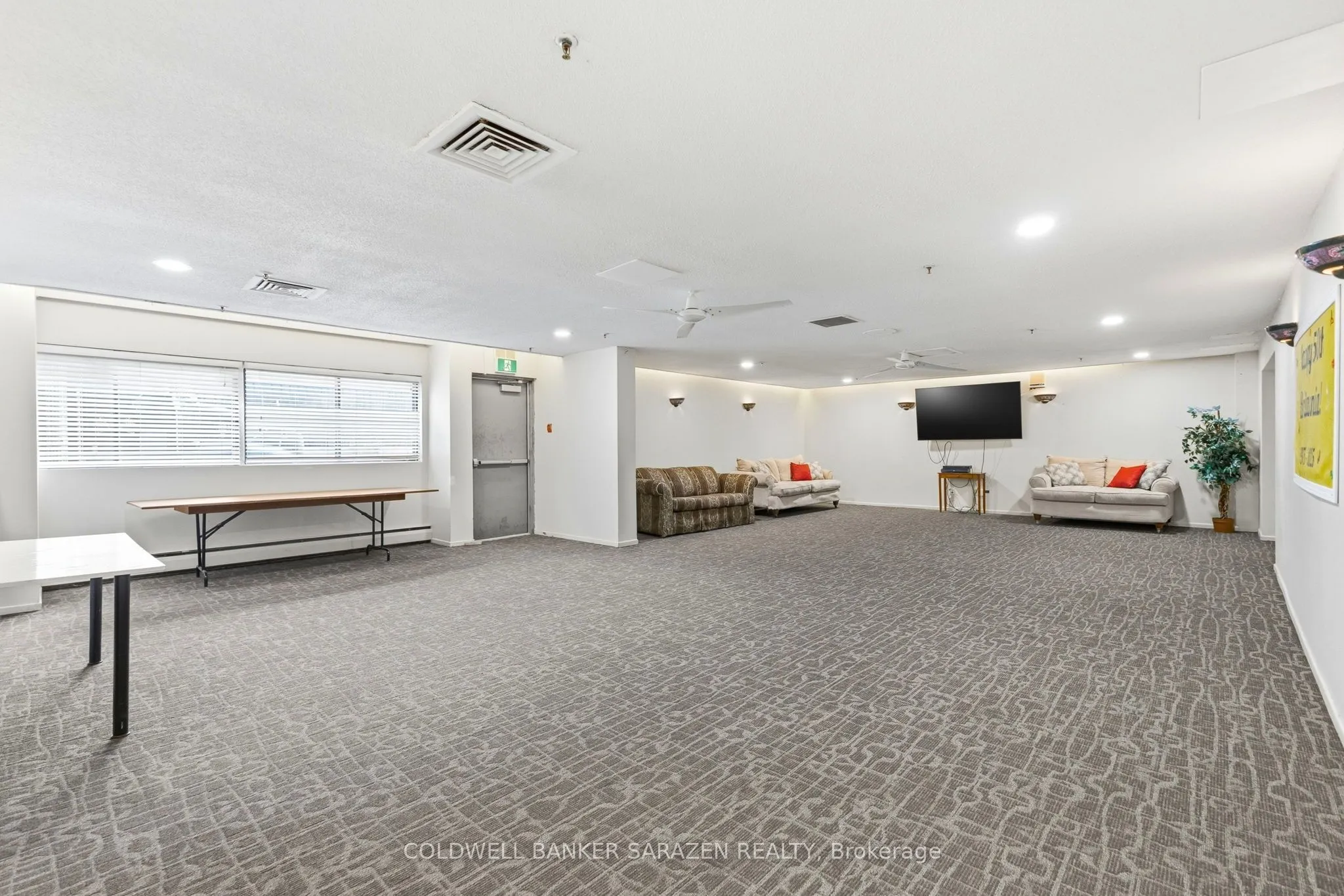 415 Greenview Avenue #2102
