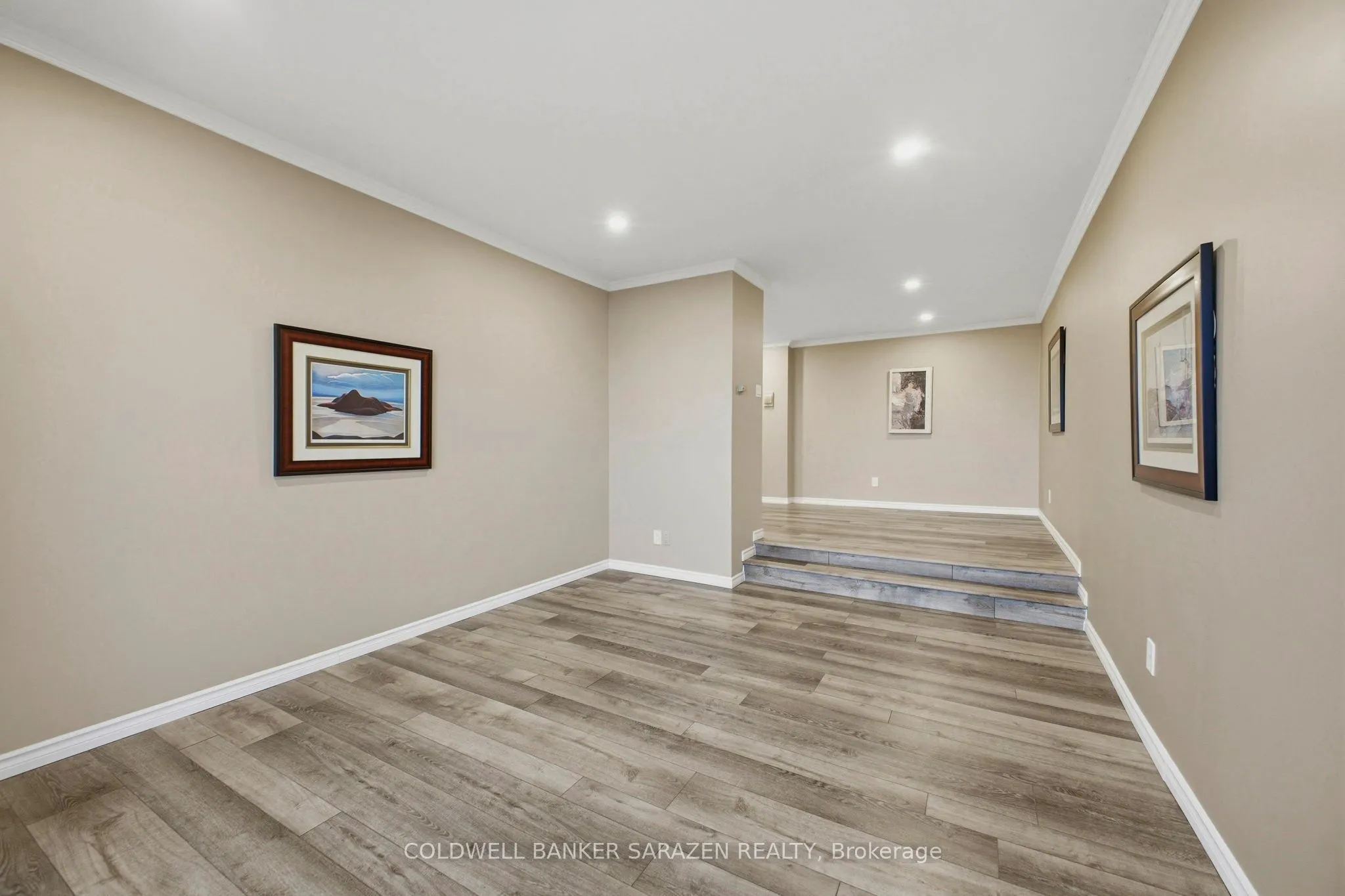 415 Greenview Avenue #2102