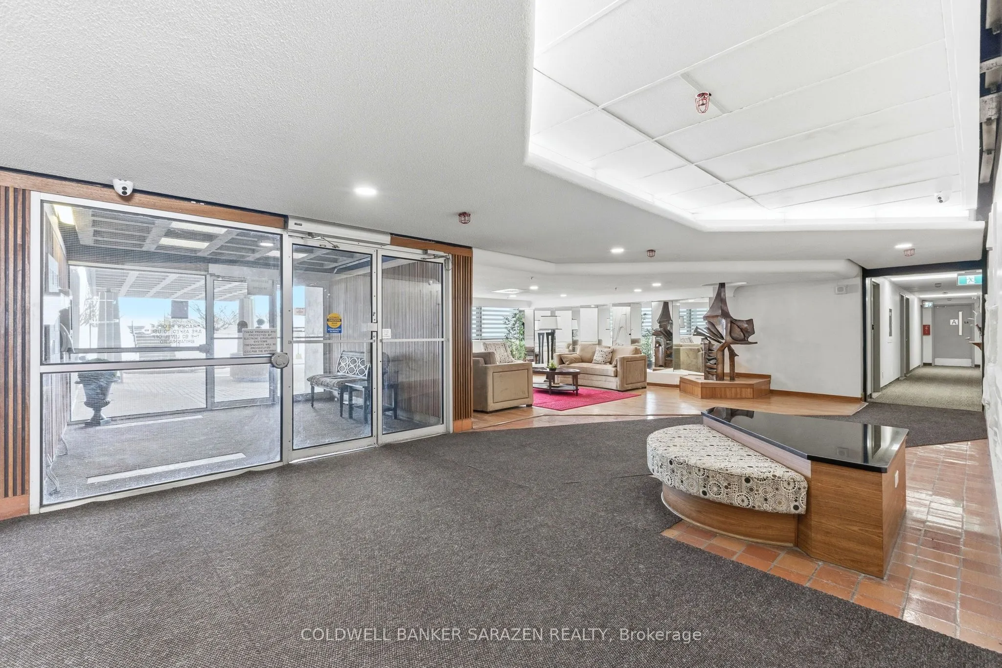 415 Greenview Avenue #2102