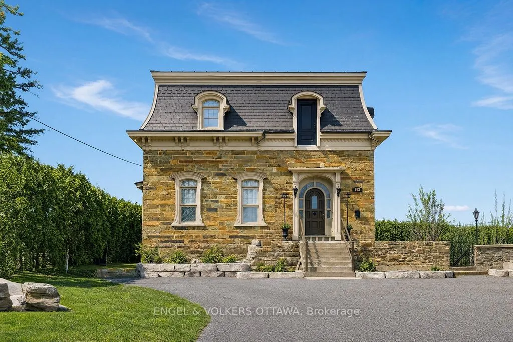 382 Mcgill Street