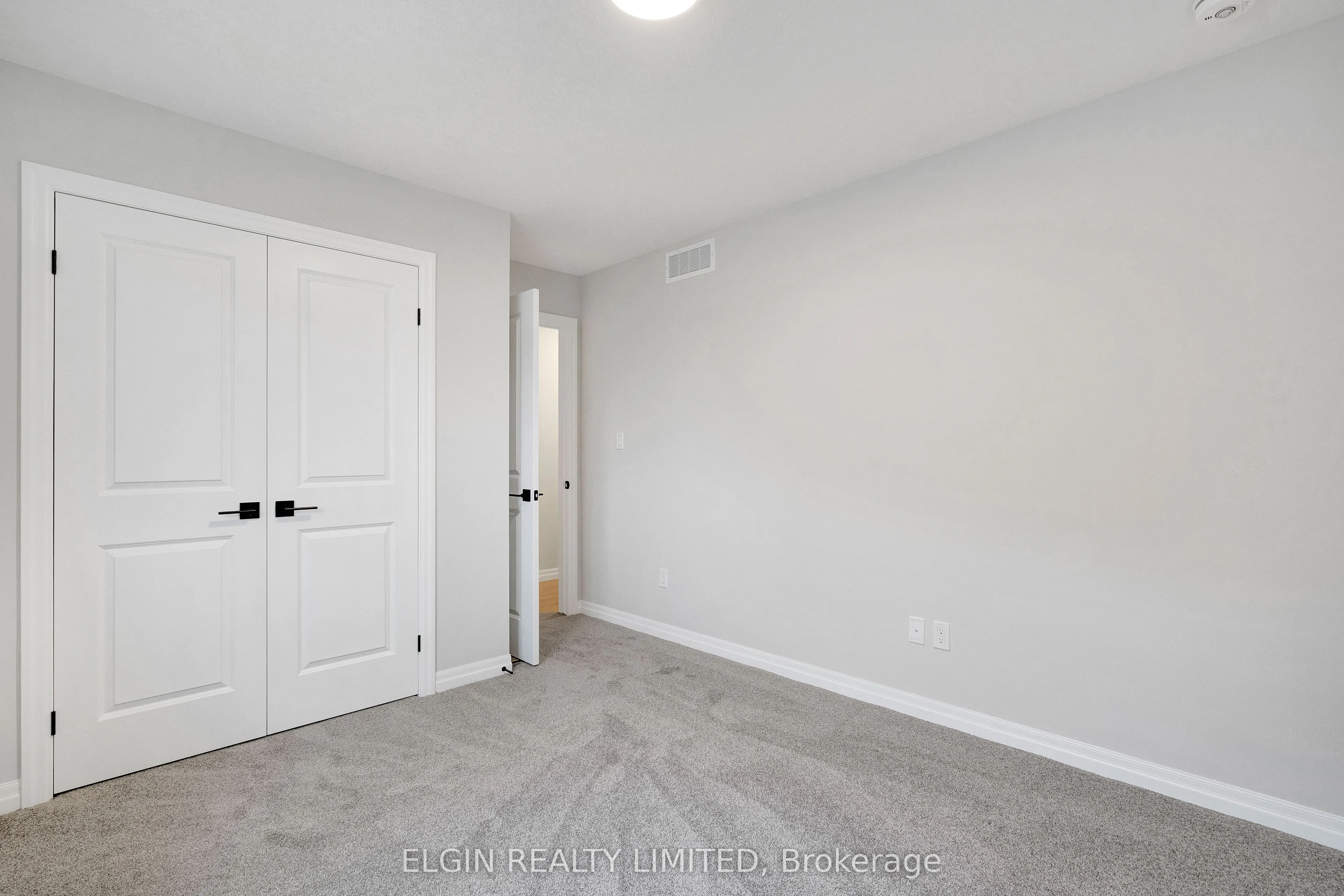 6 Keba Crescent