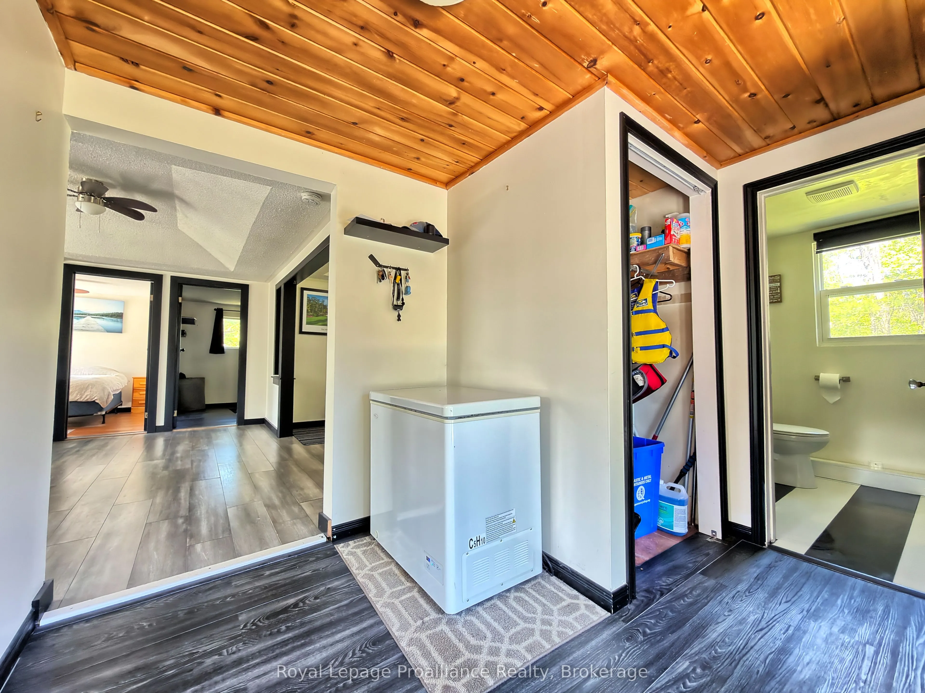 562 Cordova Road