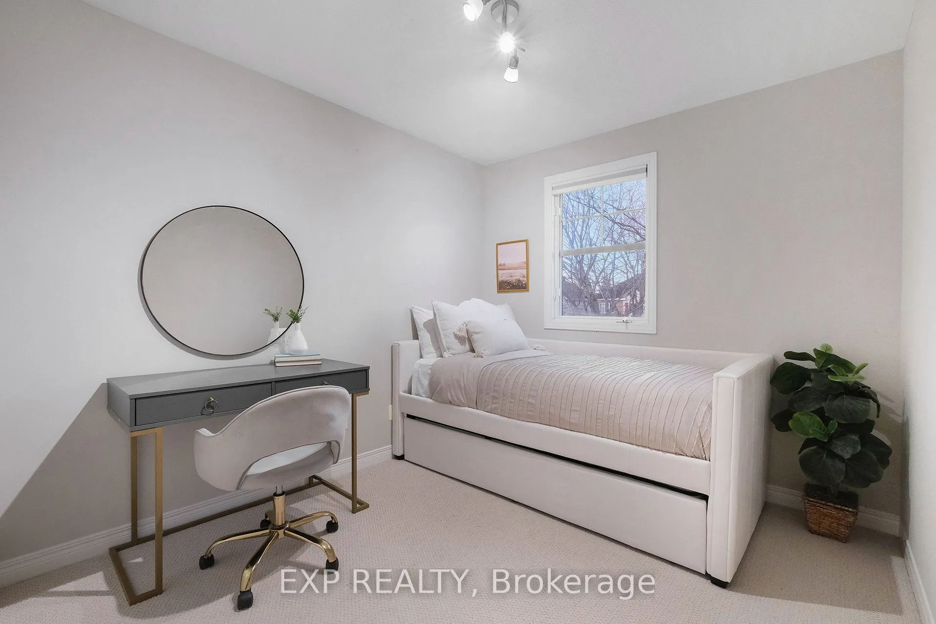 34 Avonmore Crescent