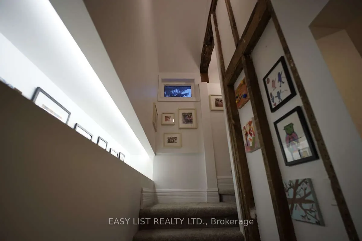 79 Brock Road S