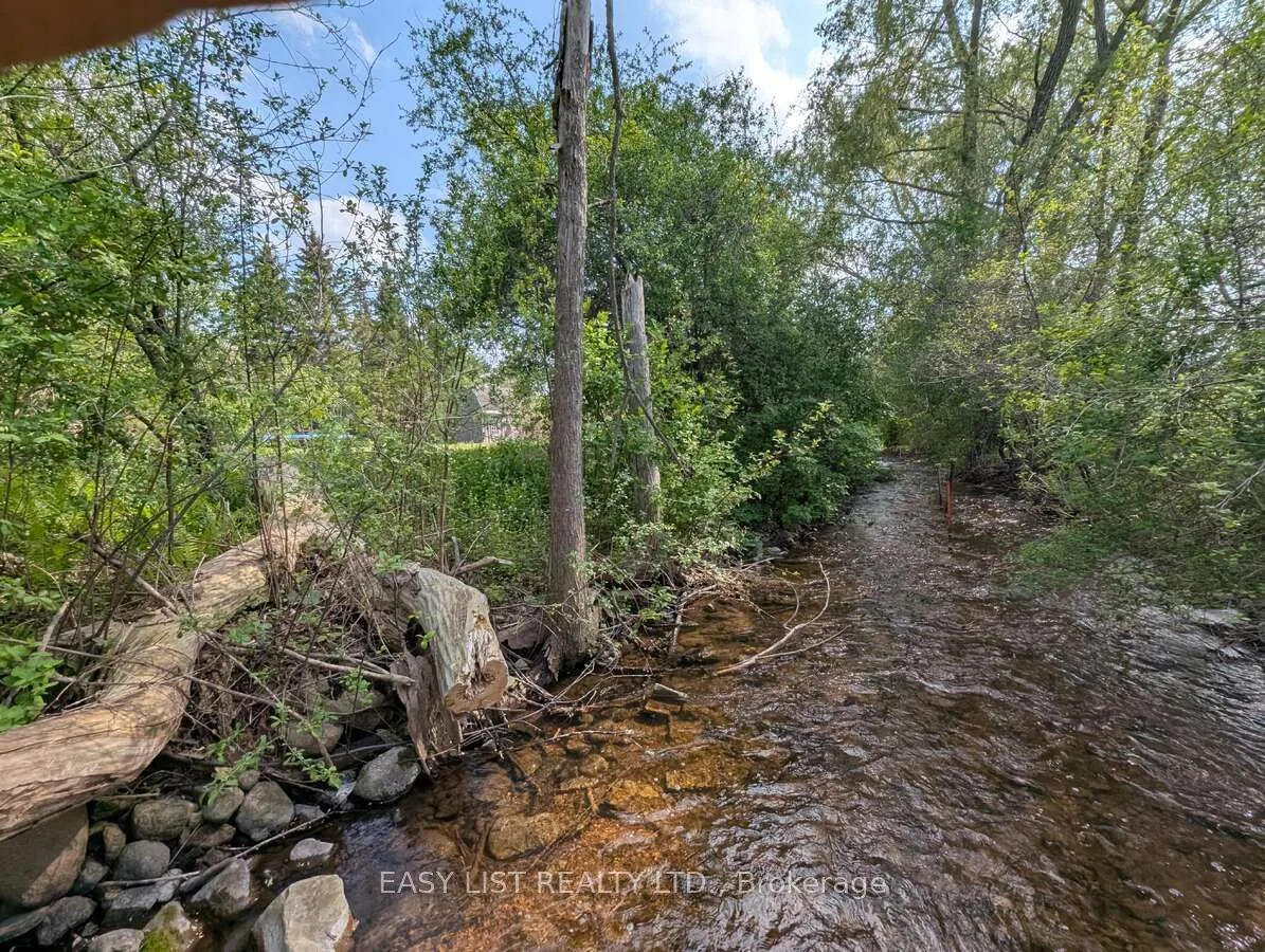 79 Brock Road S