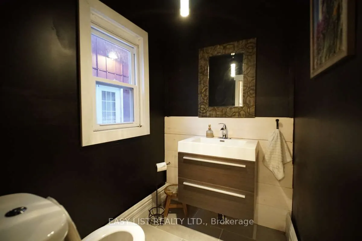 79 Brock Road S