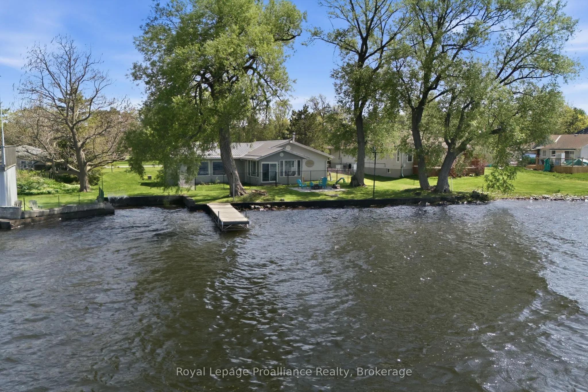 33 Peats Point Lane