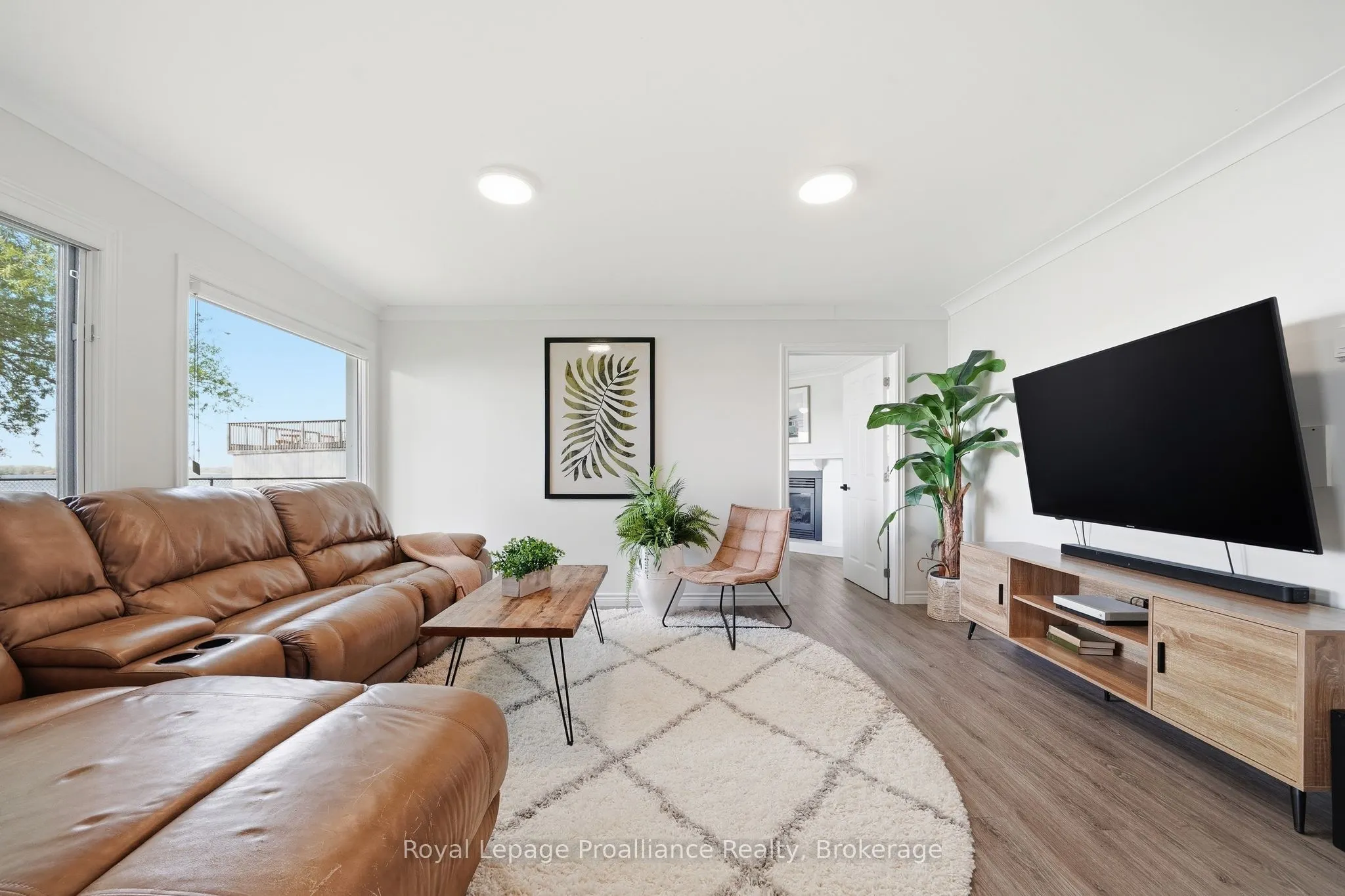 33 Peats Point Lane