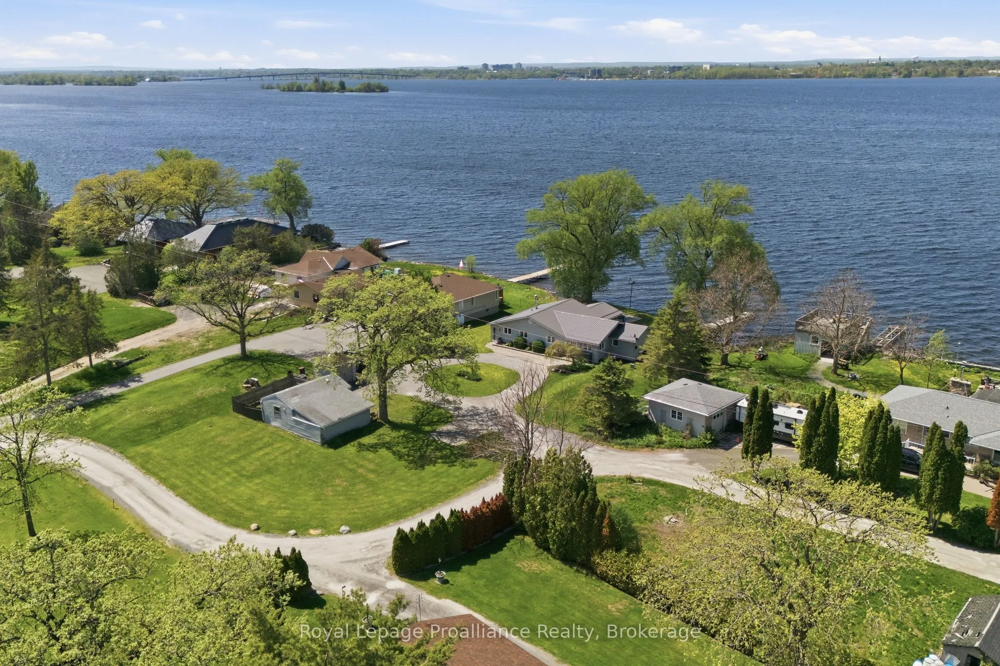 33 Peats Point Lane