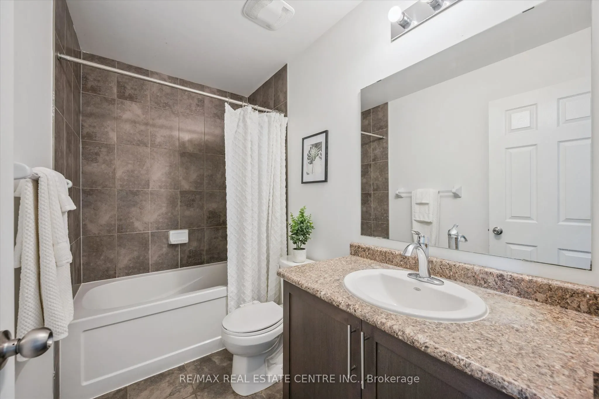 135 Hardcastle Drive #85