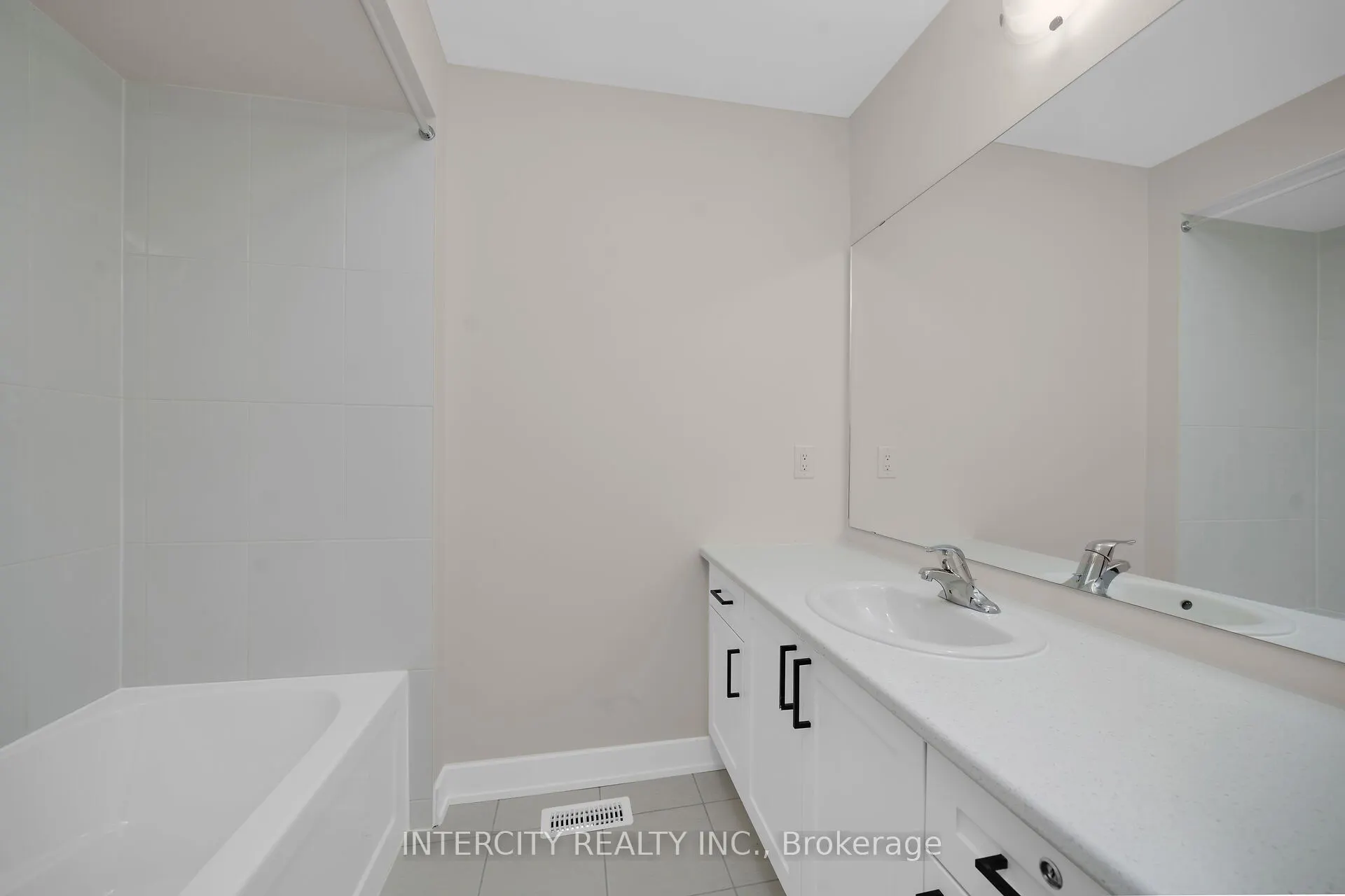116 Gordon Street #Blk 7 Unit 5