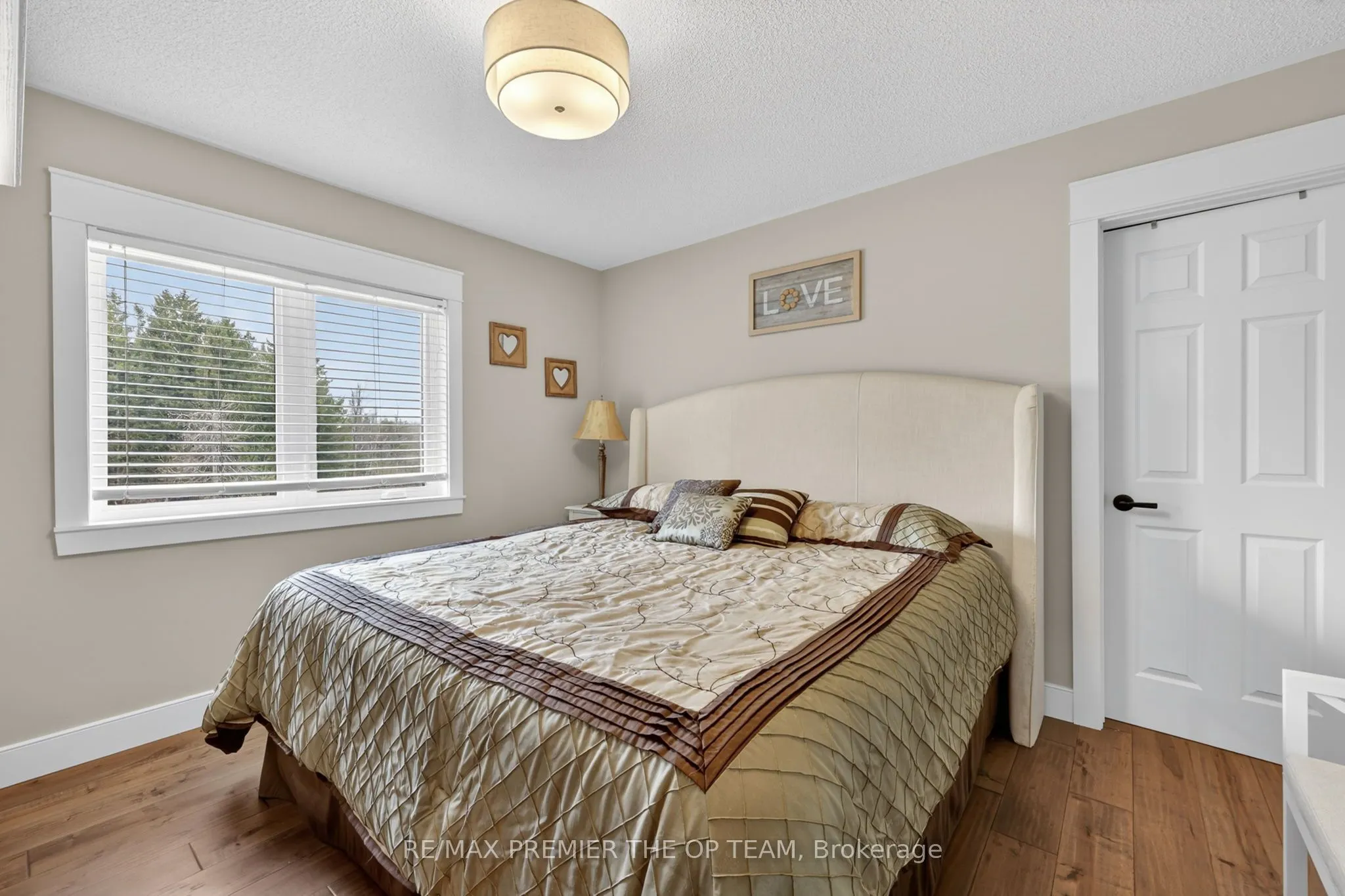 344207 15th Side Road
