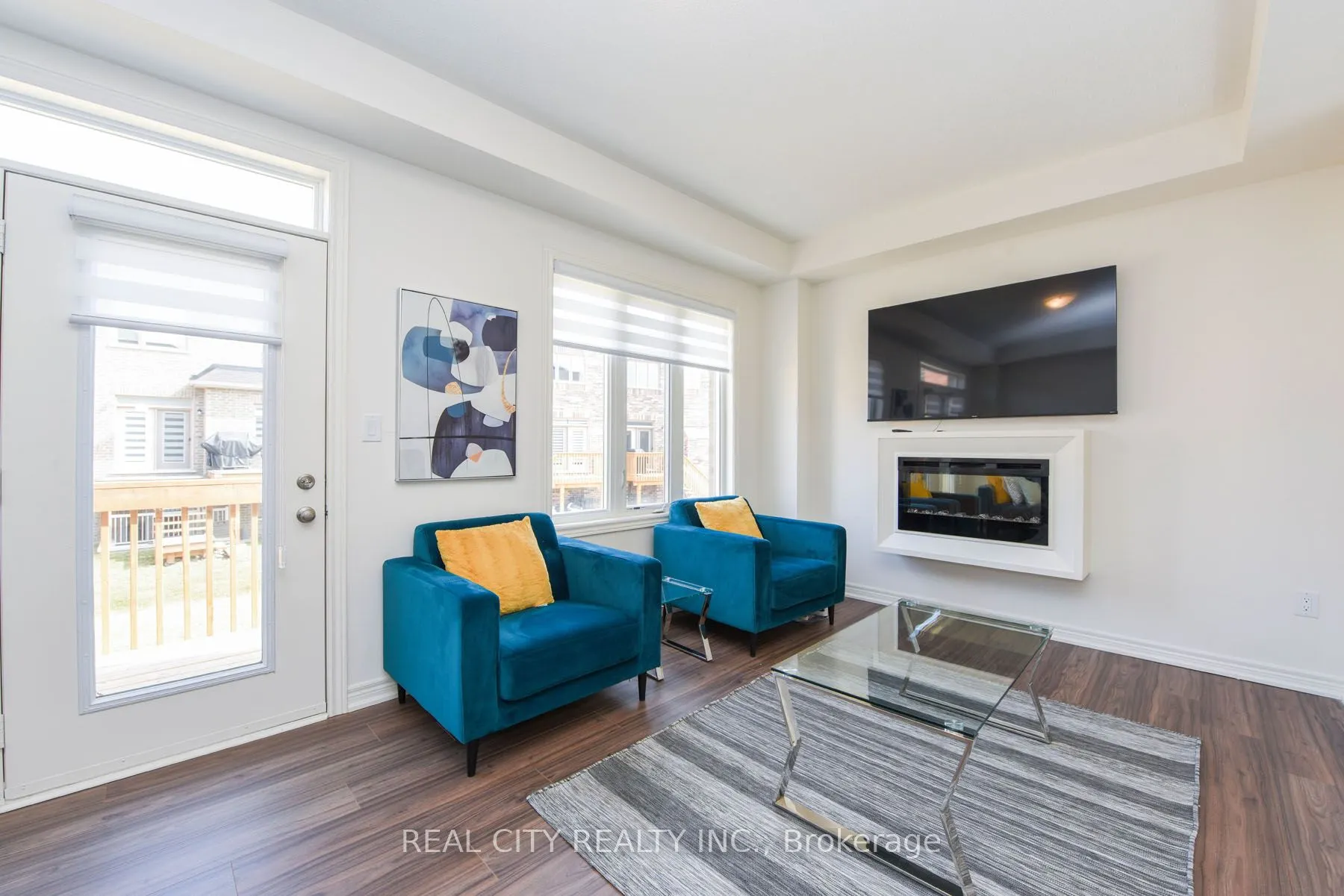 38 Silver Meadow Gdns Gardens N