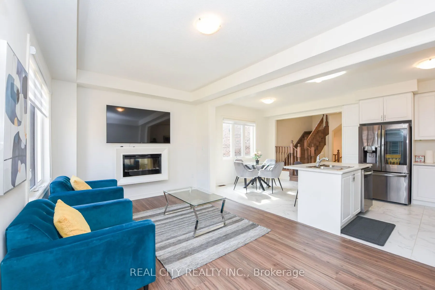 38 Silver Meadow Gdns Gardens N