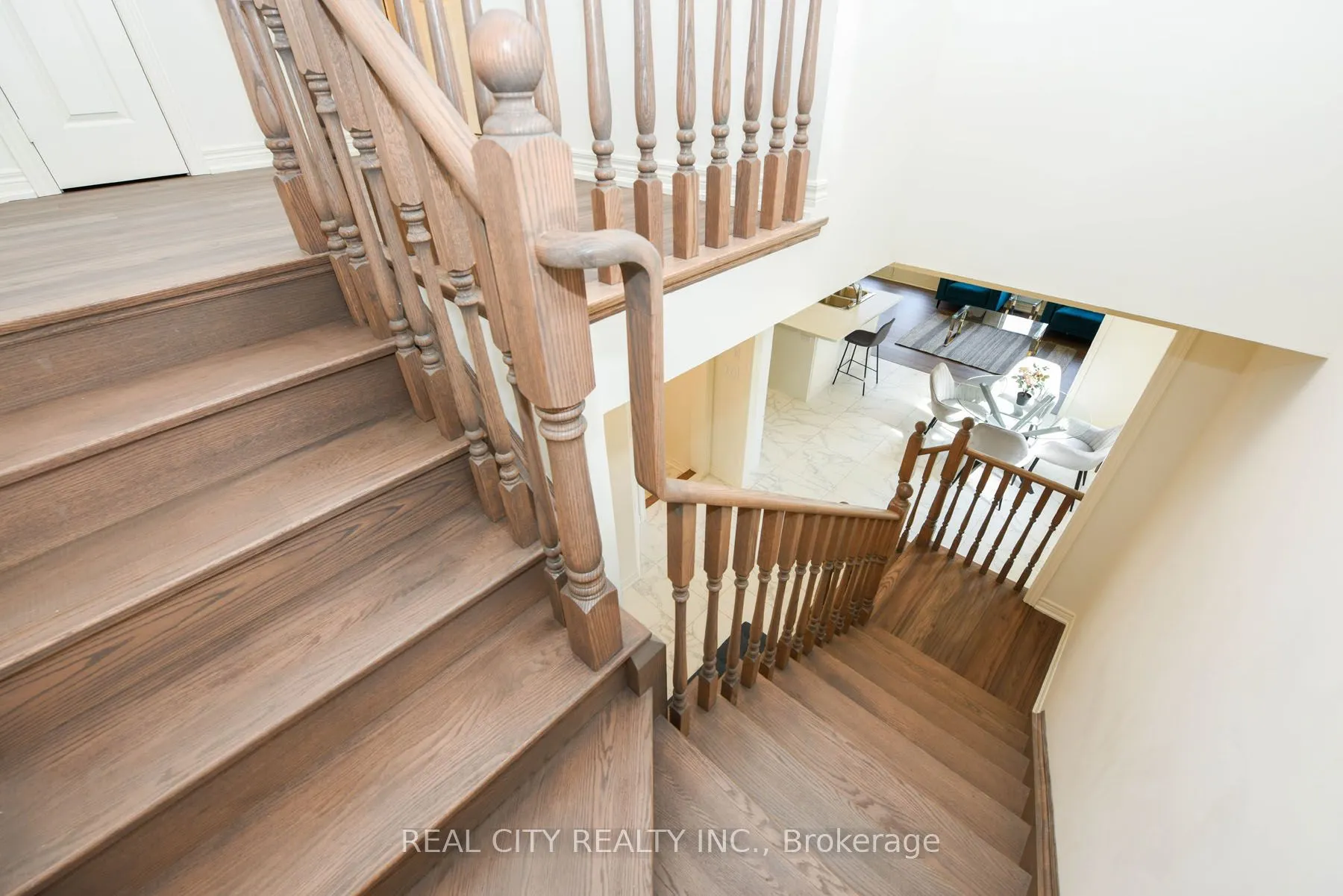 38 Silver Meadow Gdns Gardens N