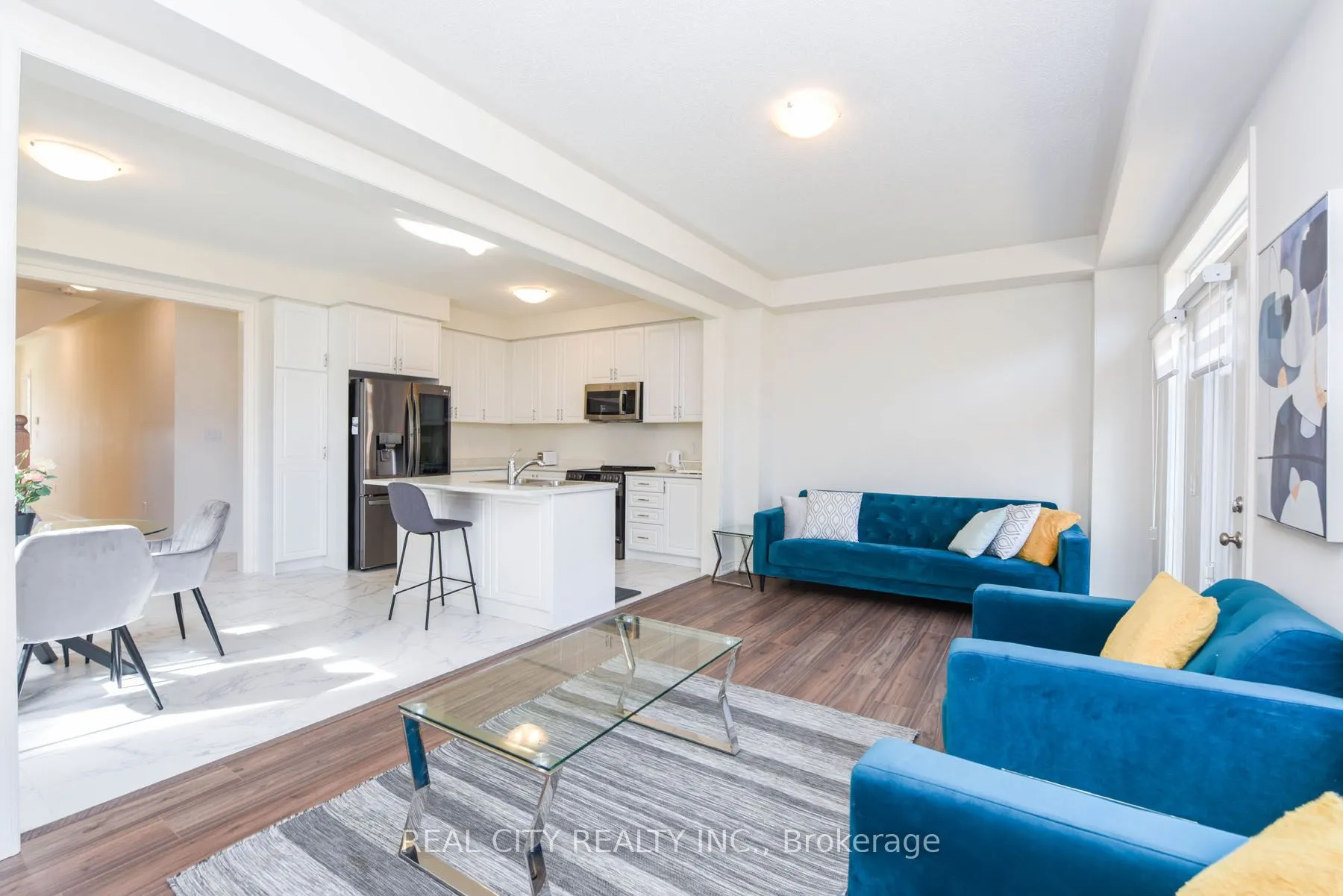 38 Silver Meadow Gdns Gardens N