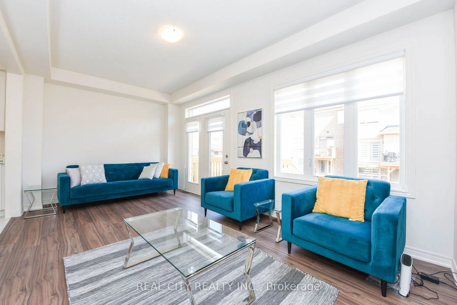 38 Silver Meadow Gdns Gardens N