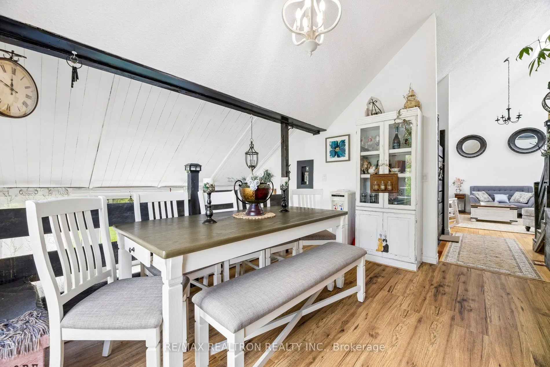 152 Settlers Road