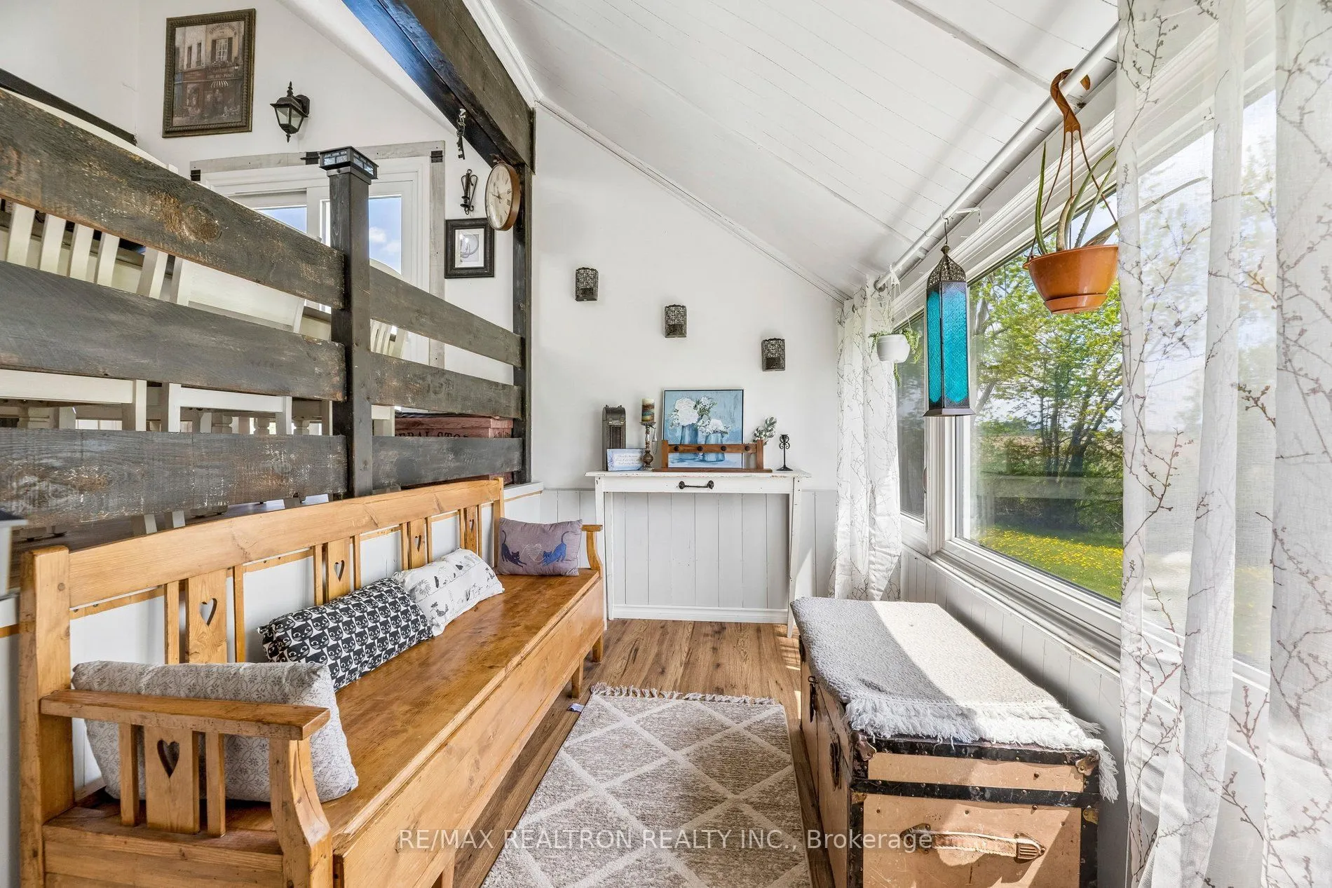 152 Settlers Road