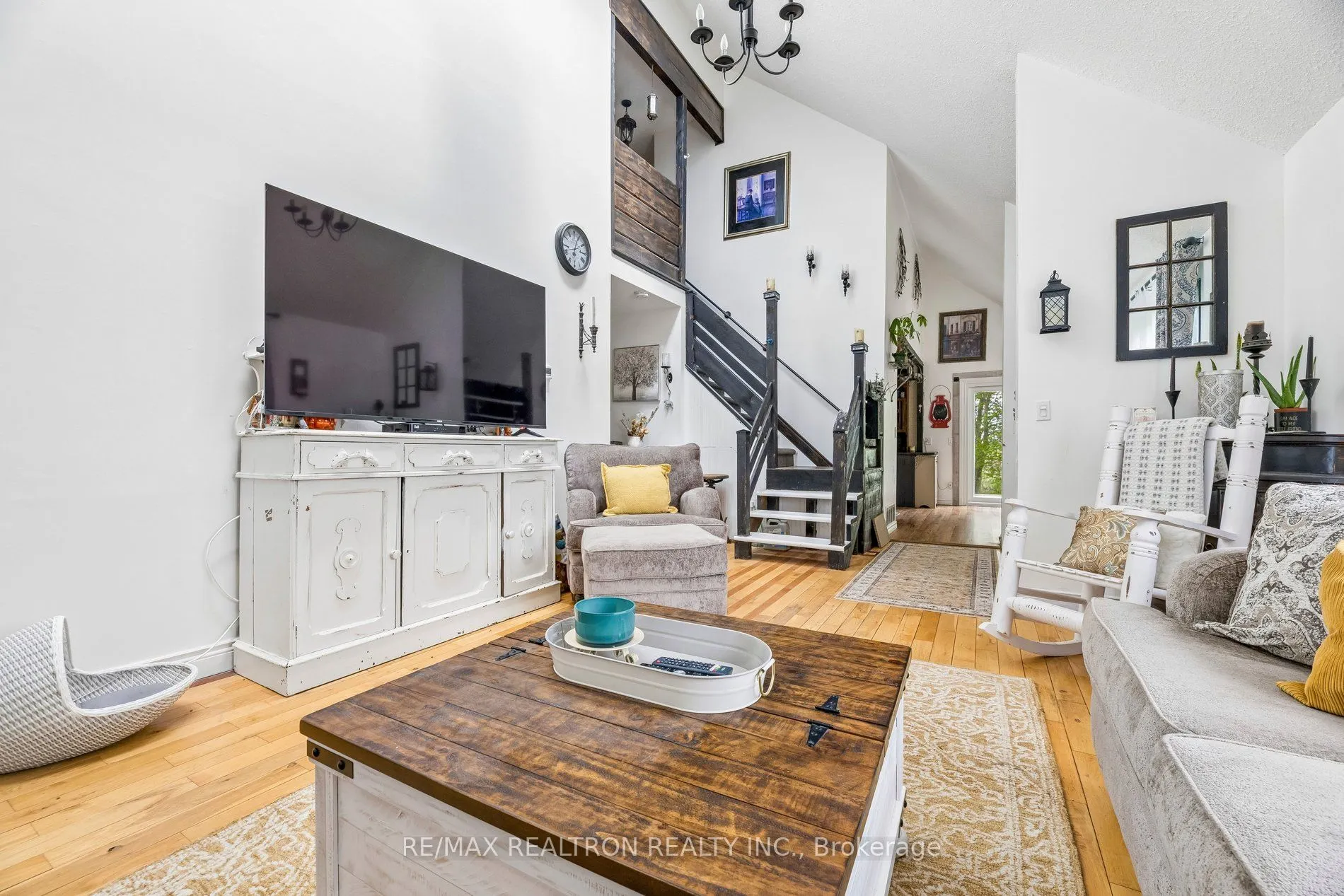 152 Settlers Road