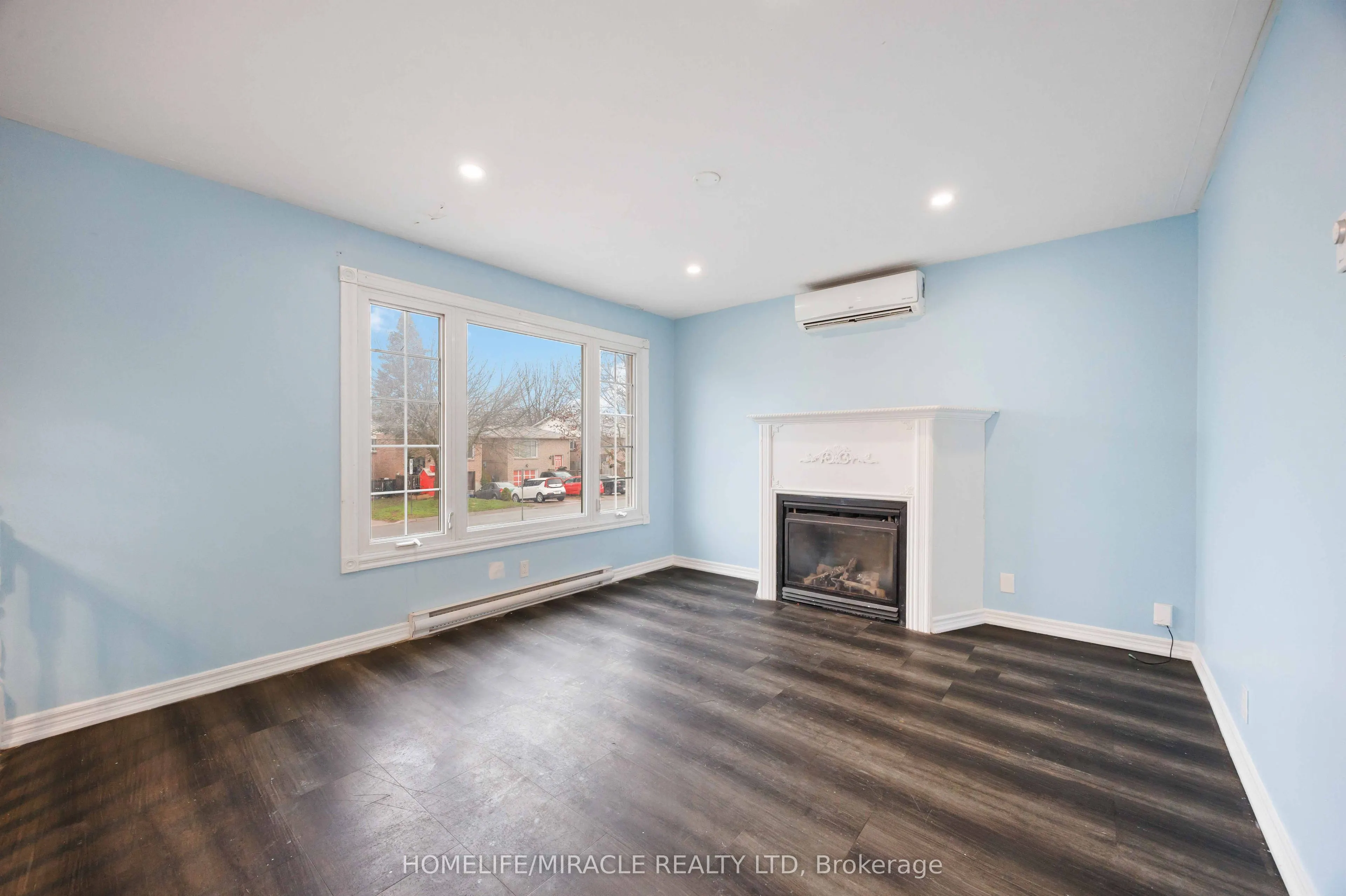 839 Mountain Ash Road