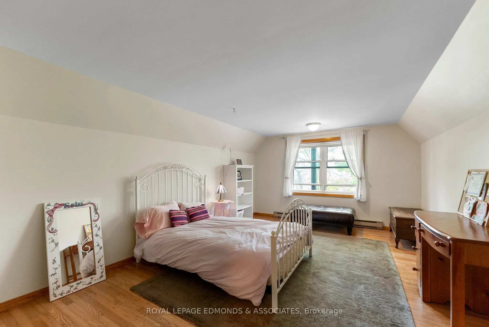 202 Margaret Street