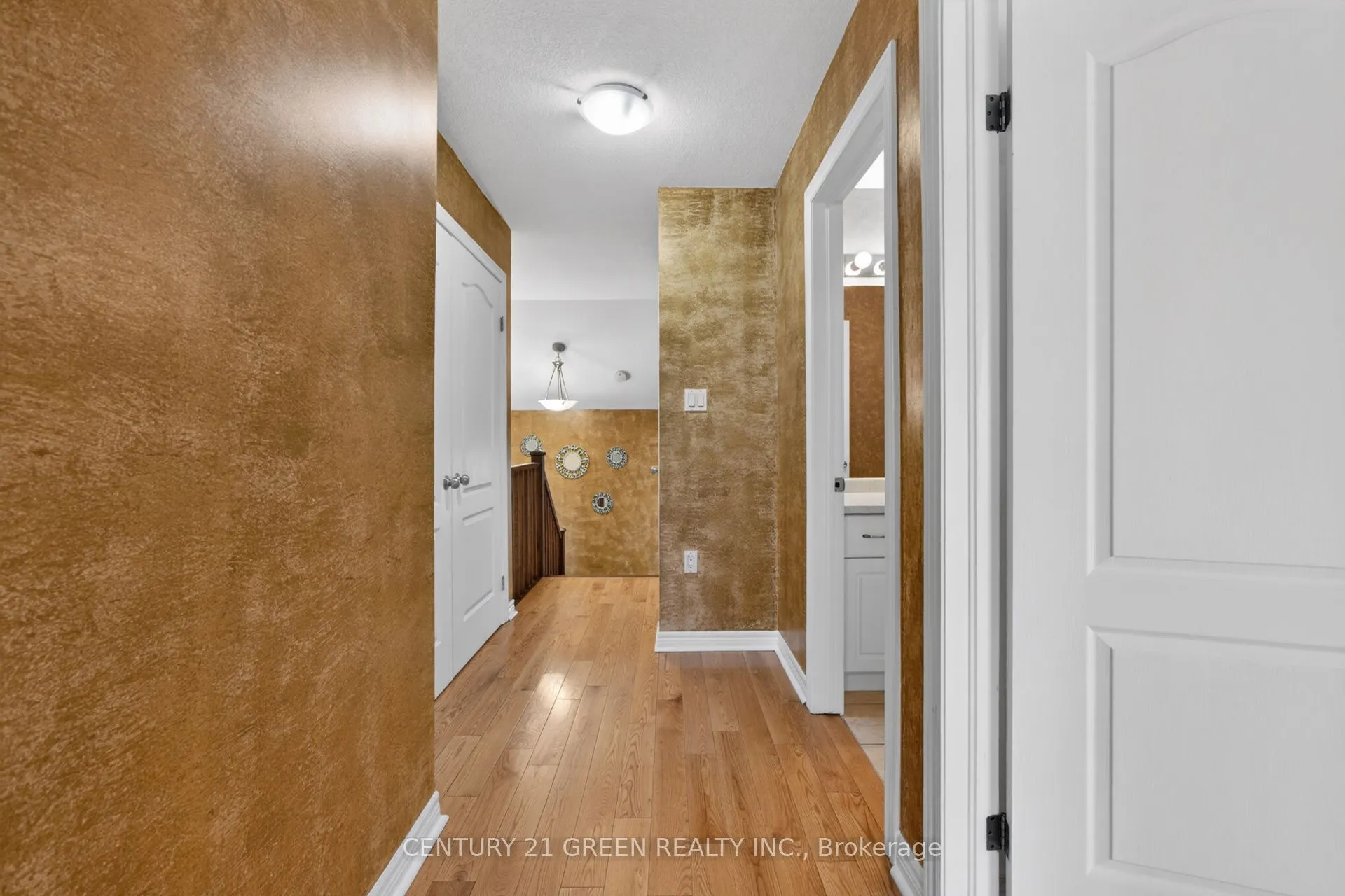 18 Palacebeach Trail