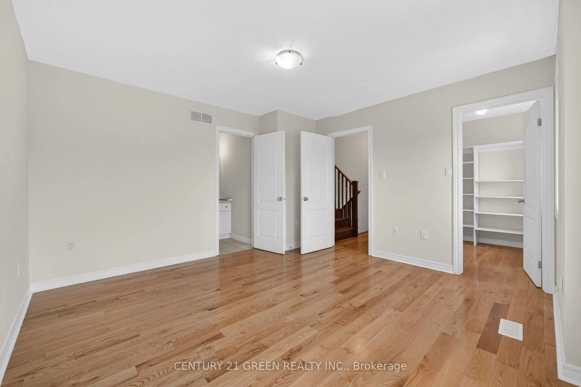 18 Palacebeach Trail