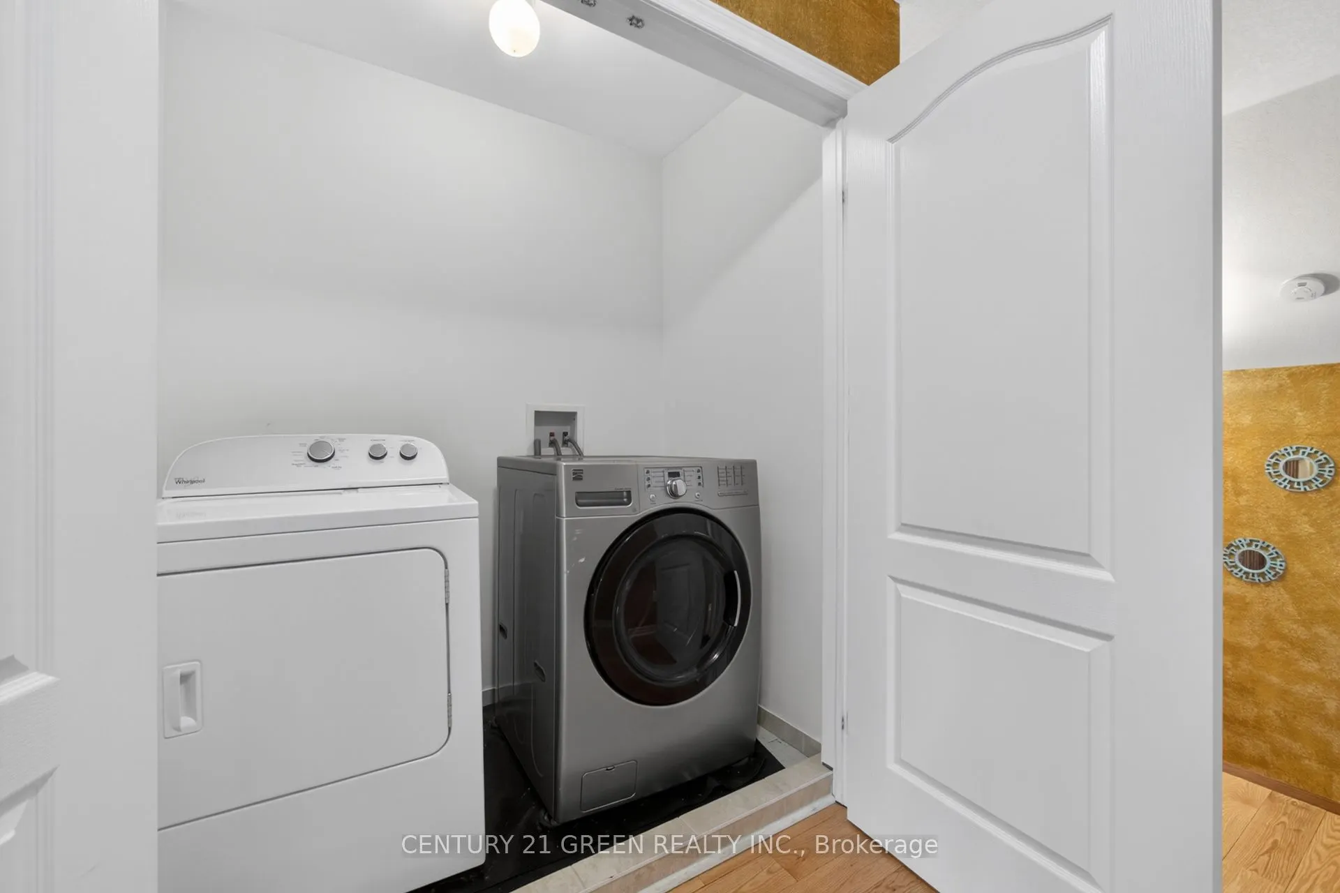 18 Palacebeach Trail