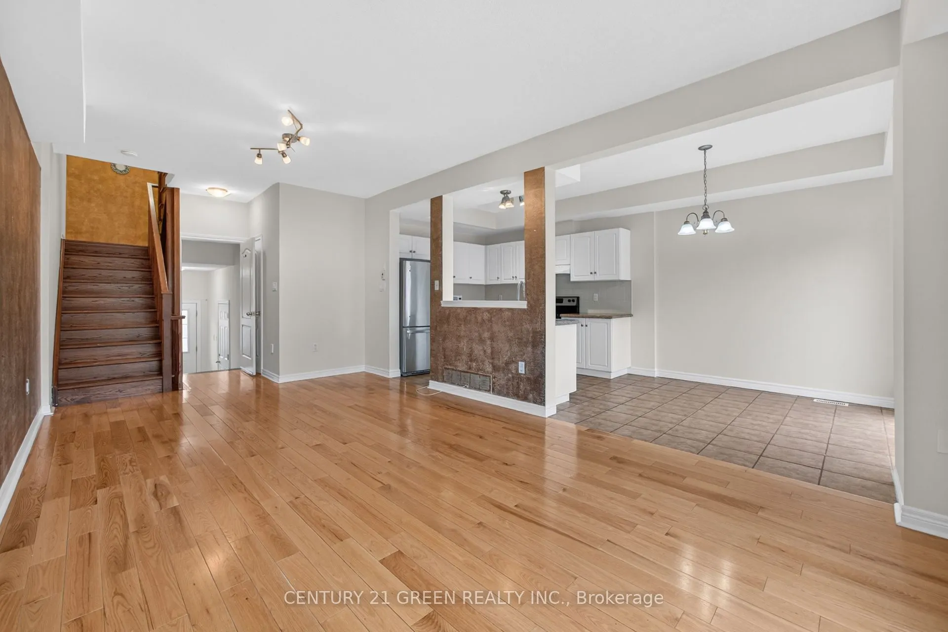 18 Palacebeach Trail