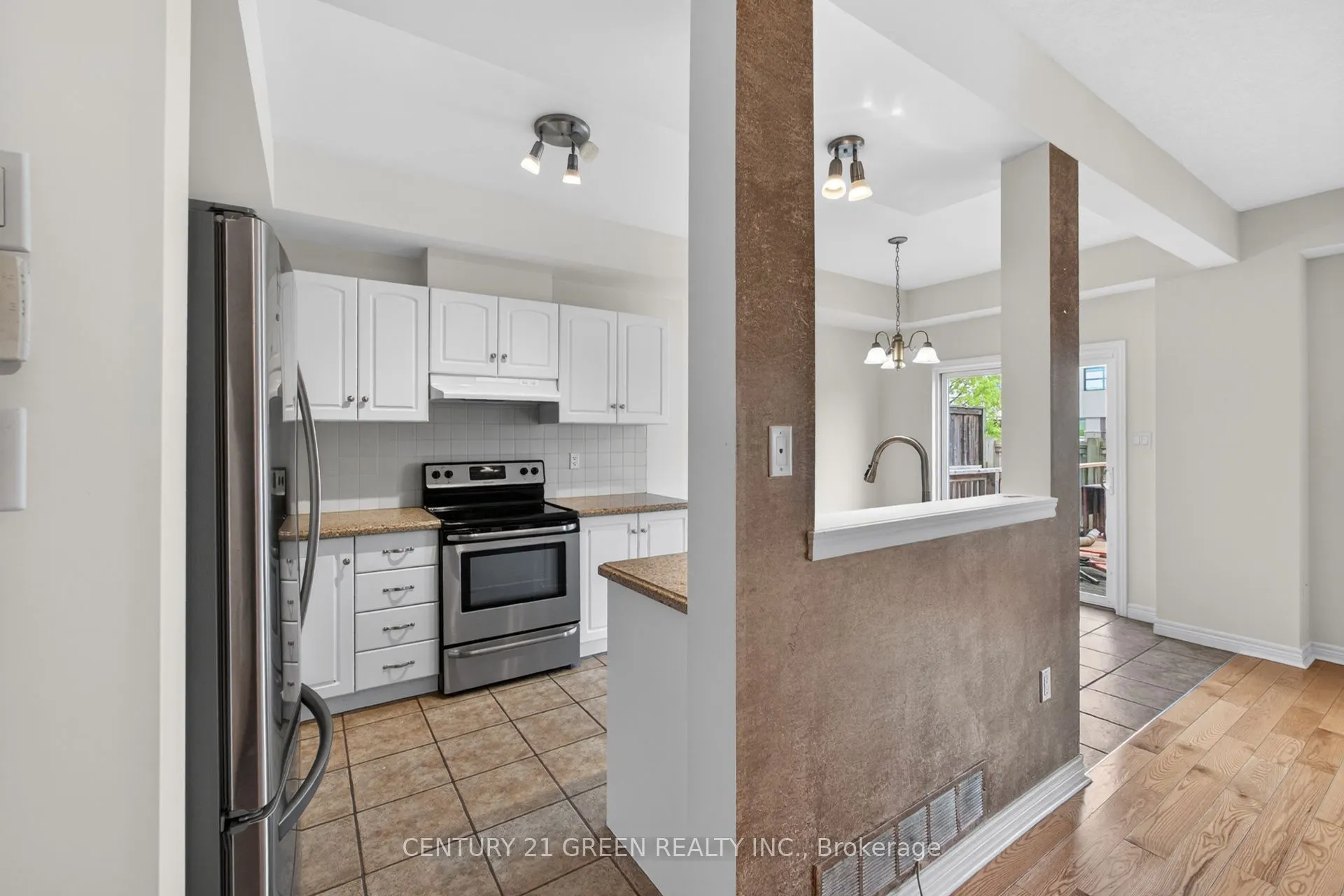 18 Palacebeach Trail