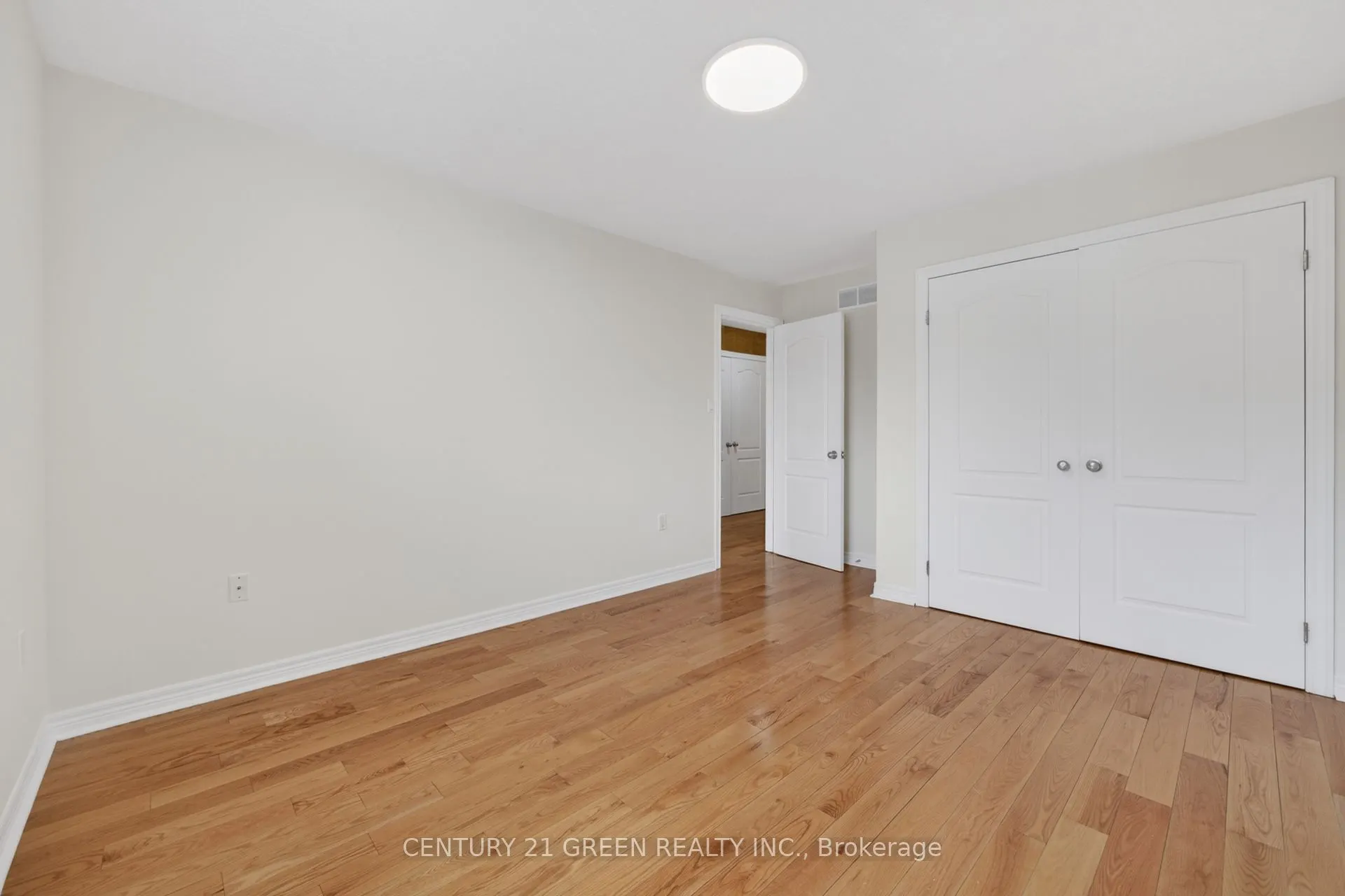 18 Palacebeach Trail