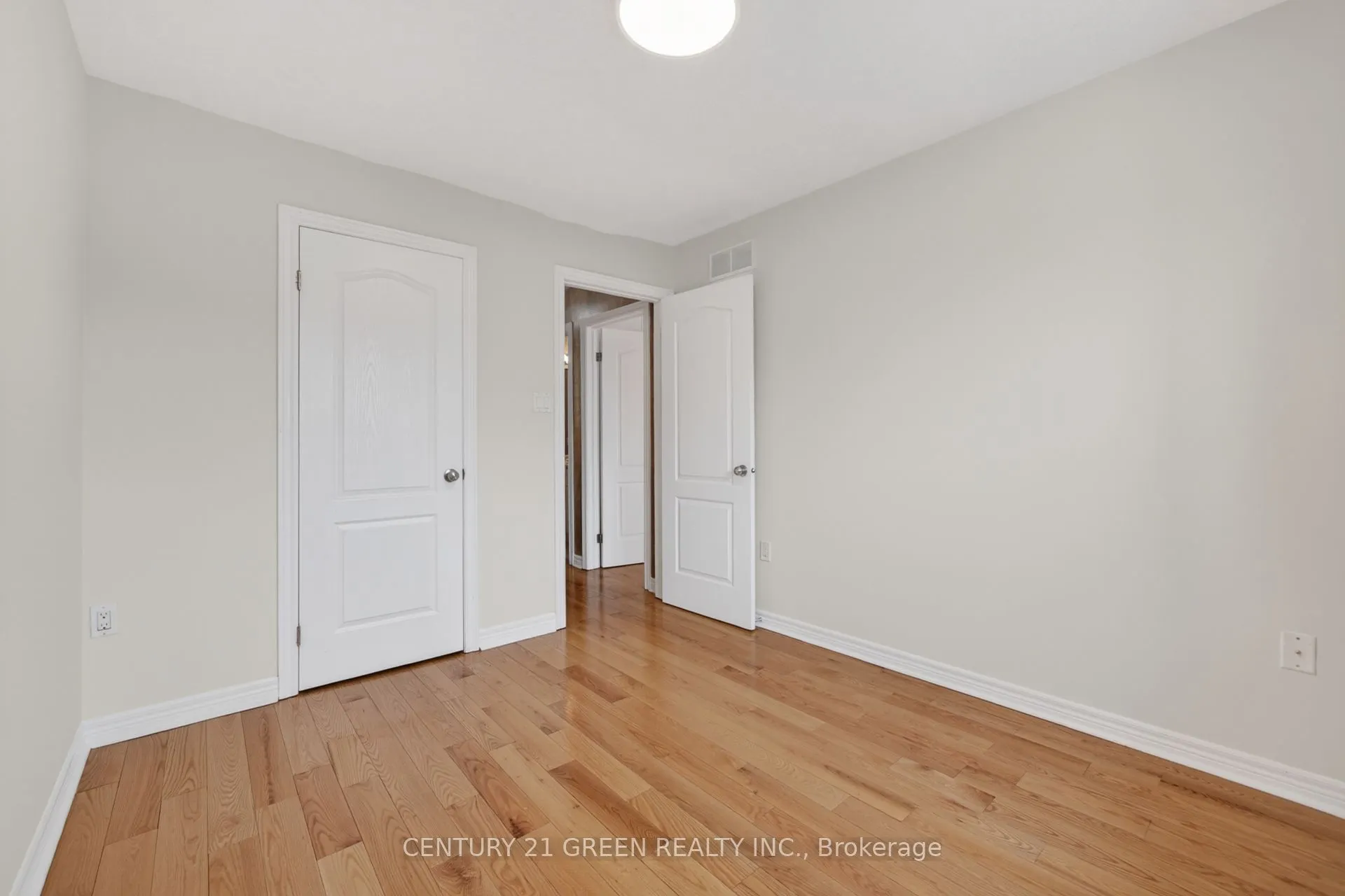 18 Palacebeach Trail