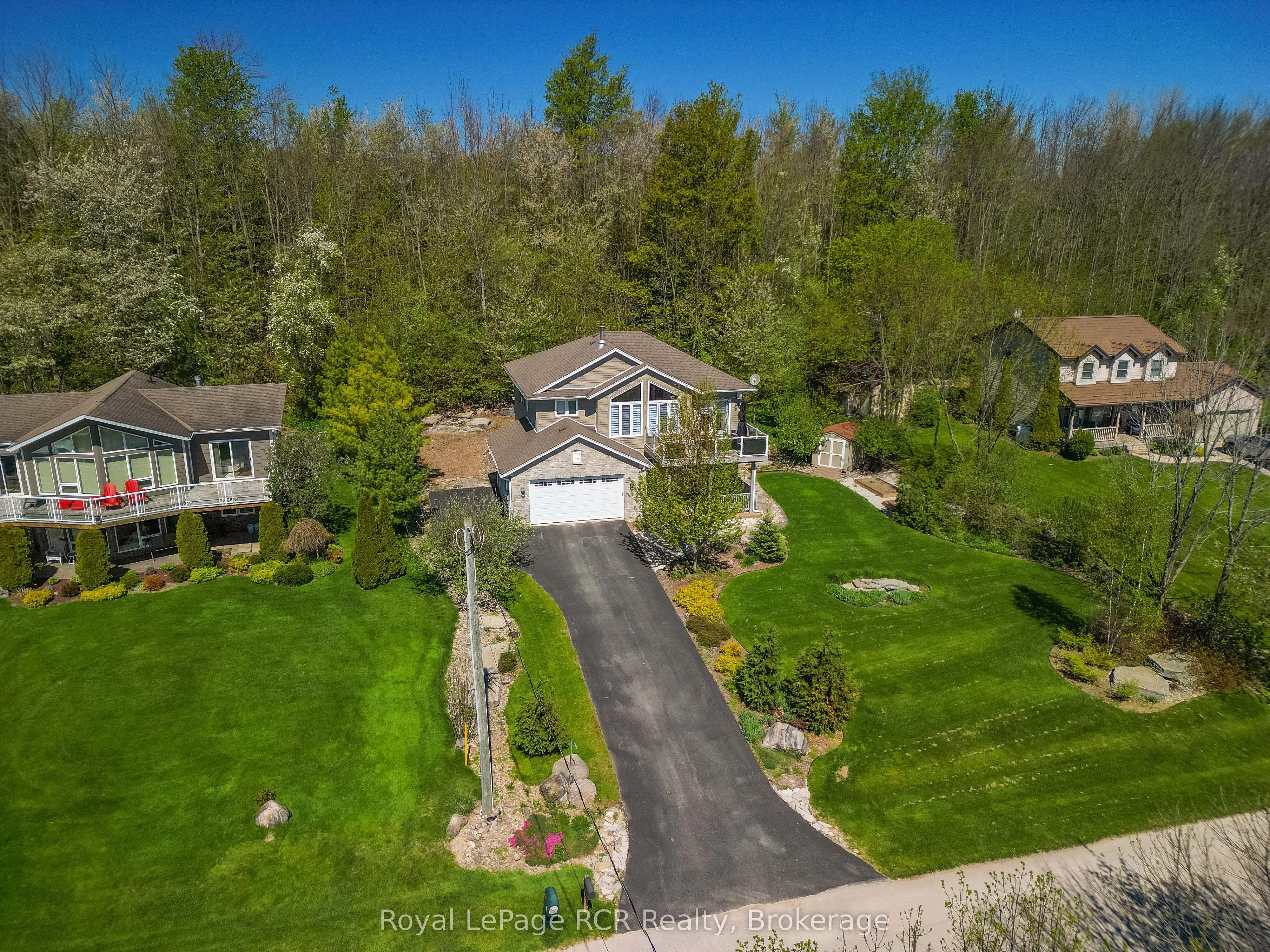 154 MacIntosh Drive