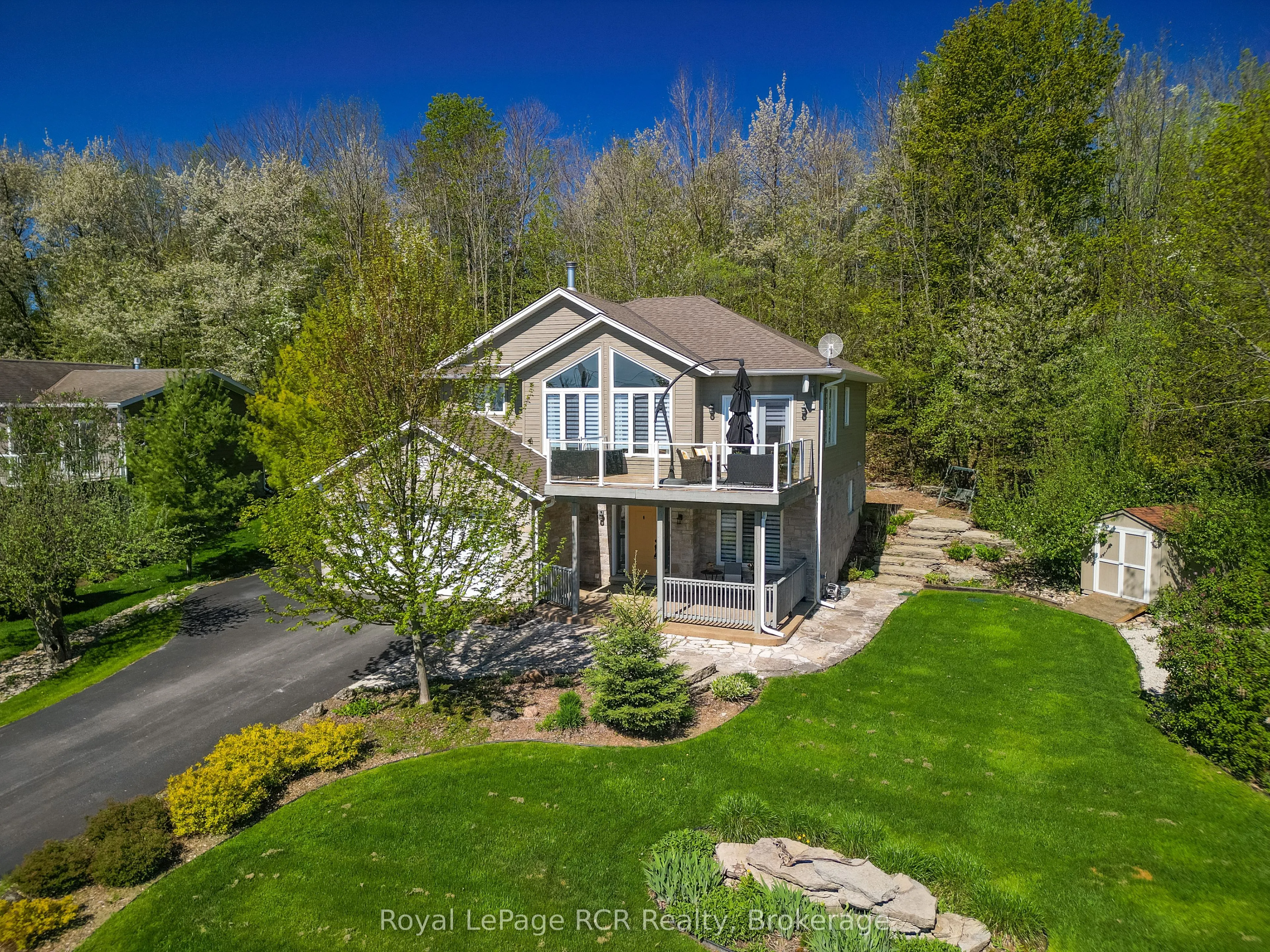 154 MacIntosh Drive