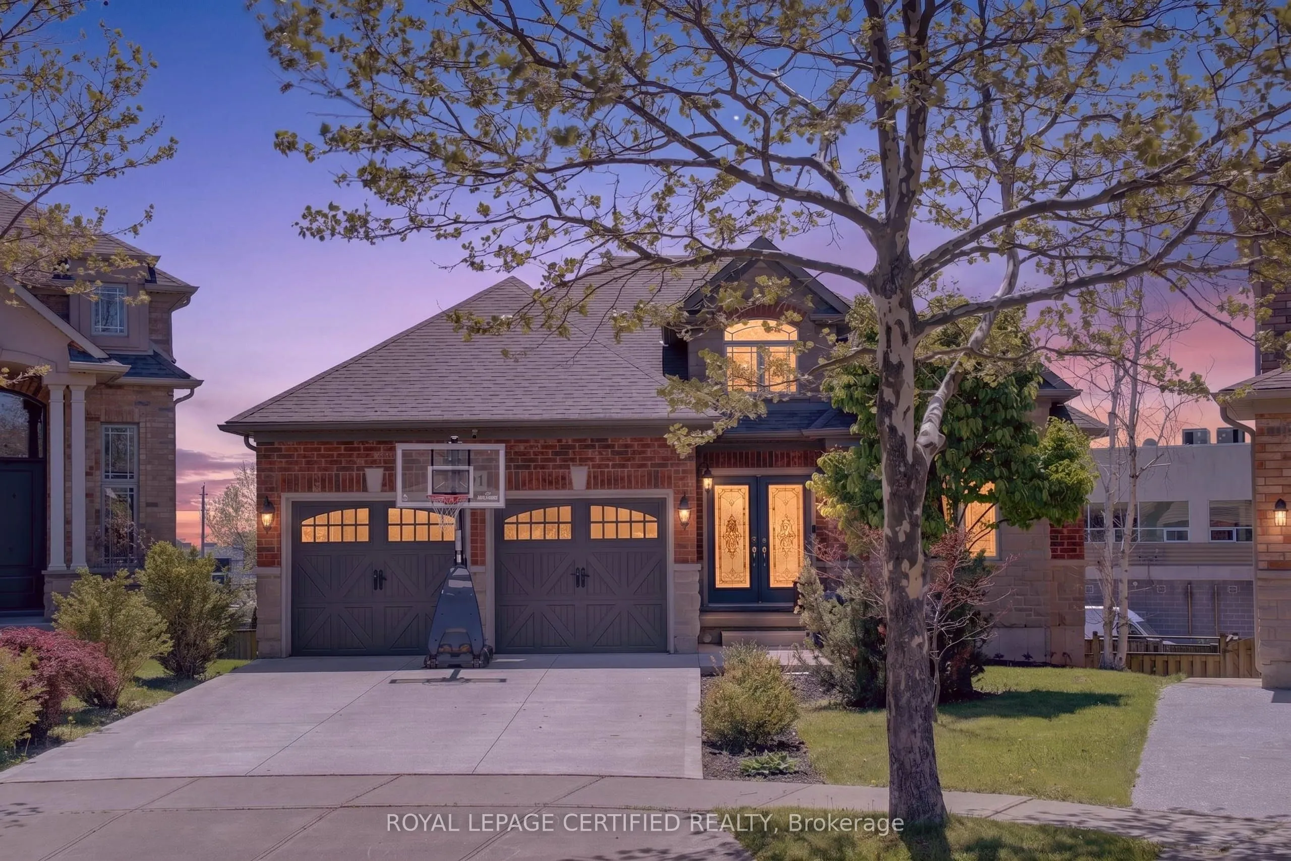 91 Candlewood Drive