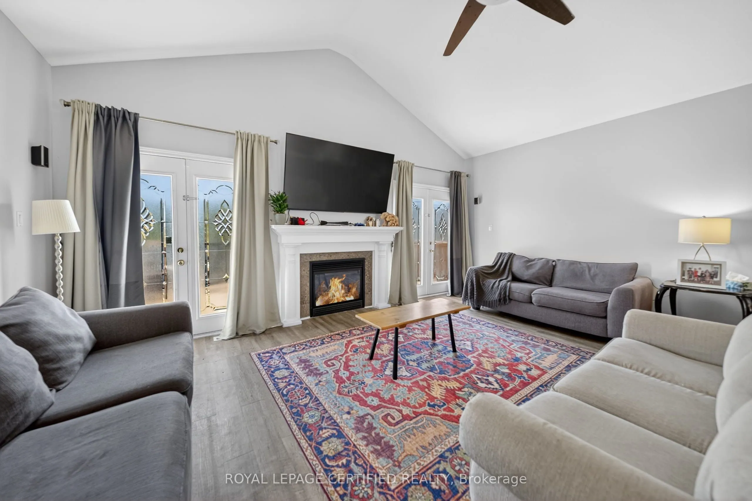91 Candlewood Drive