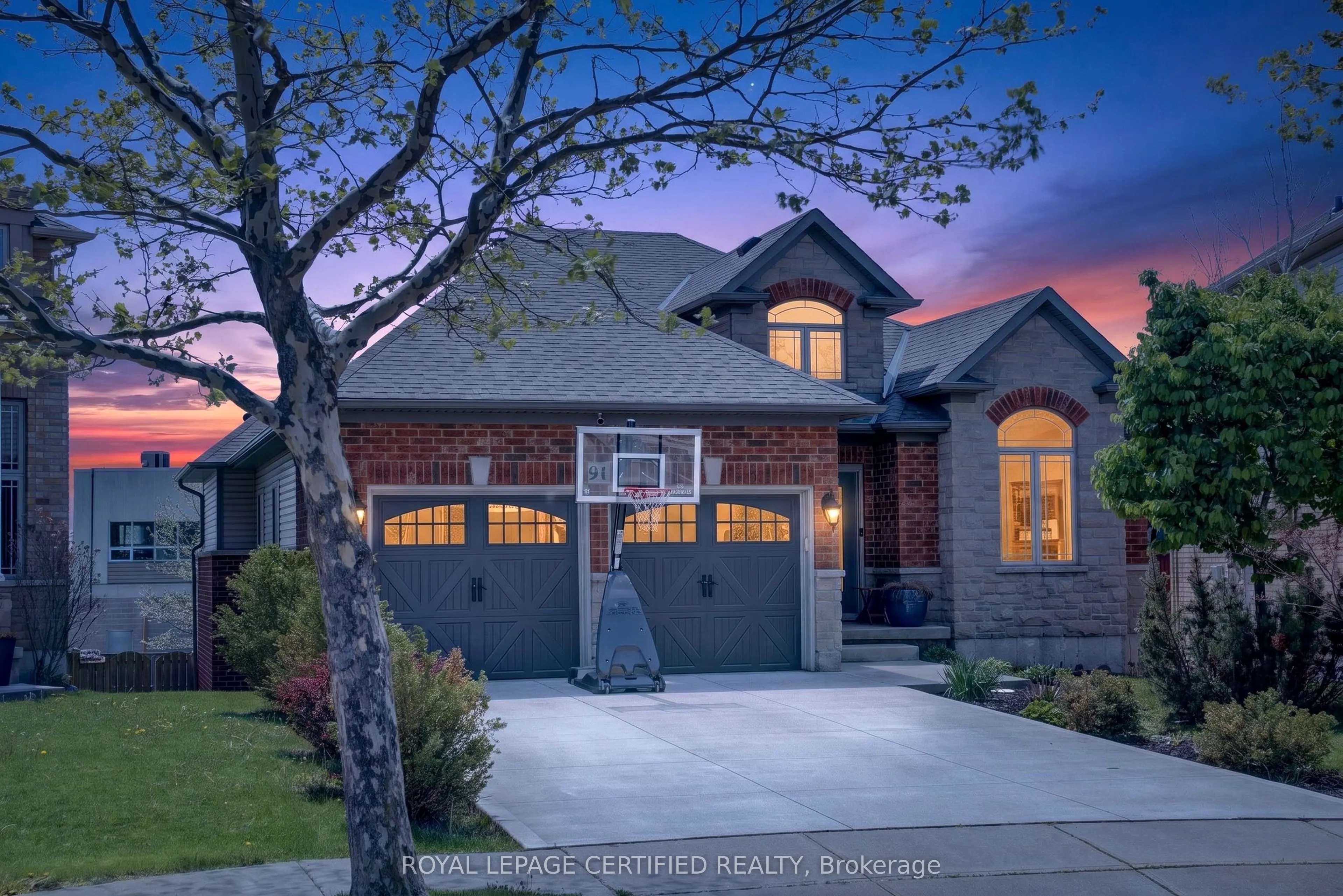 91 Candlewood Drive