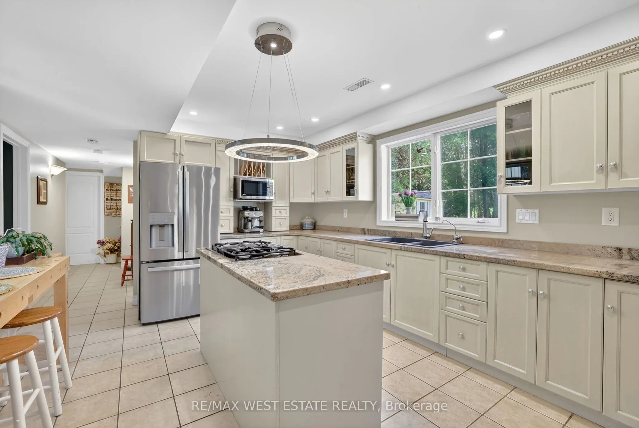 308049 Hockley Road