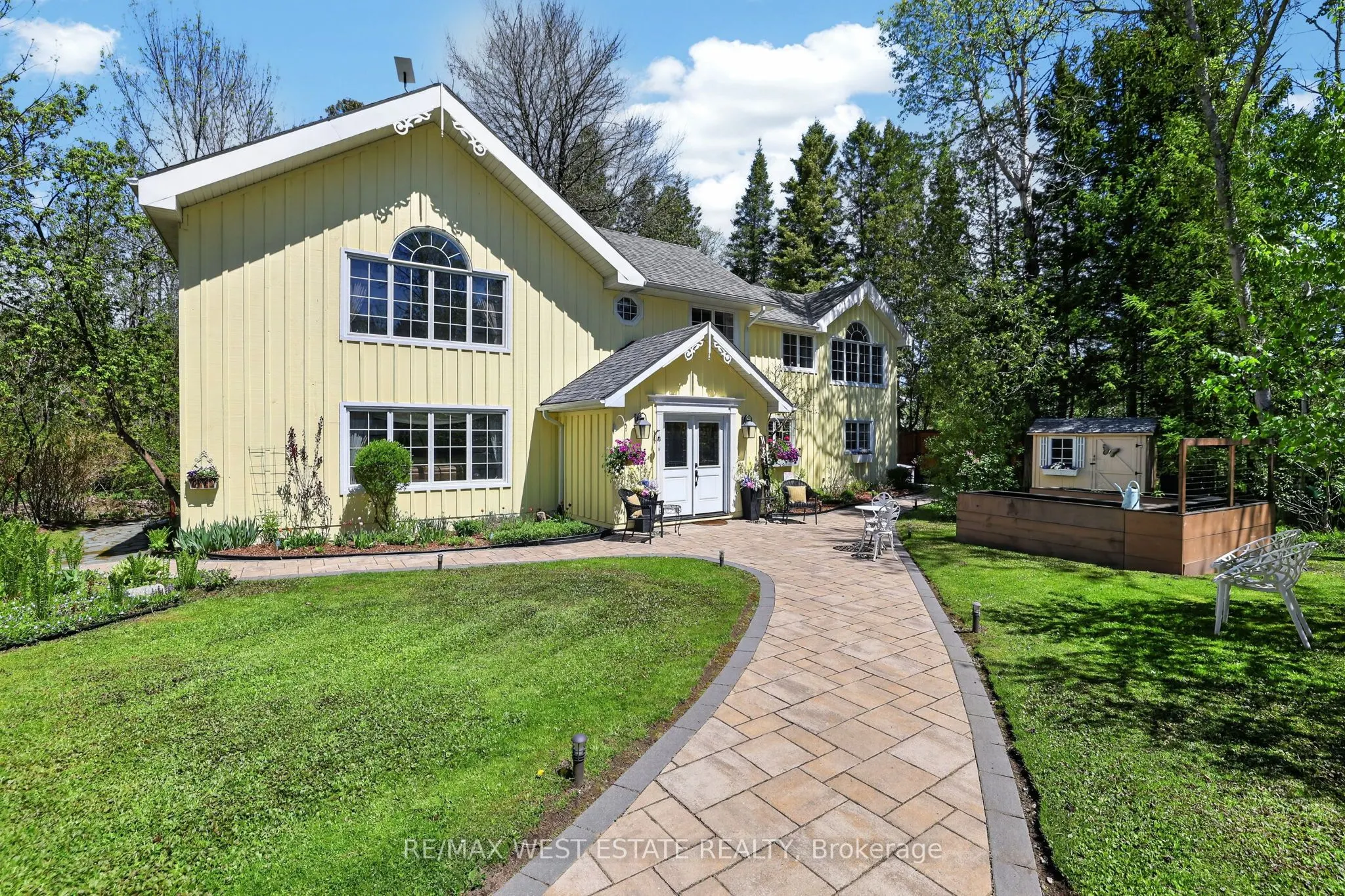 308049 Hockley Road