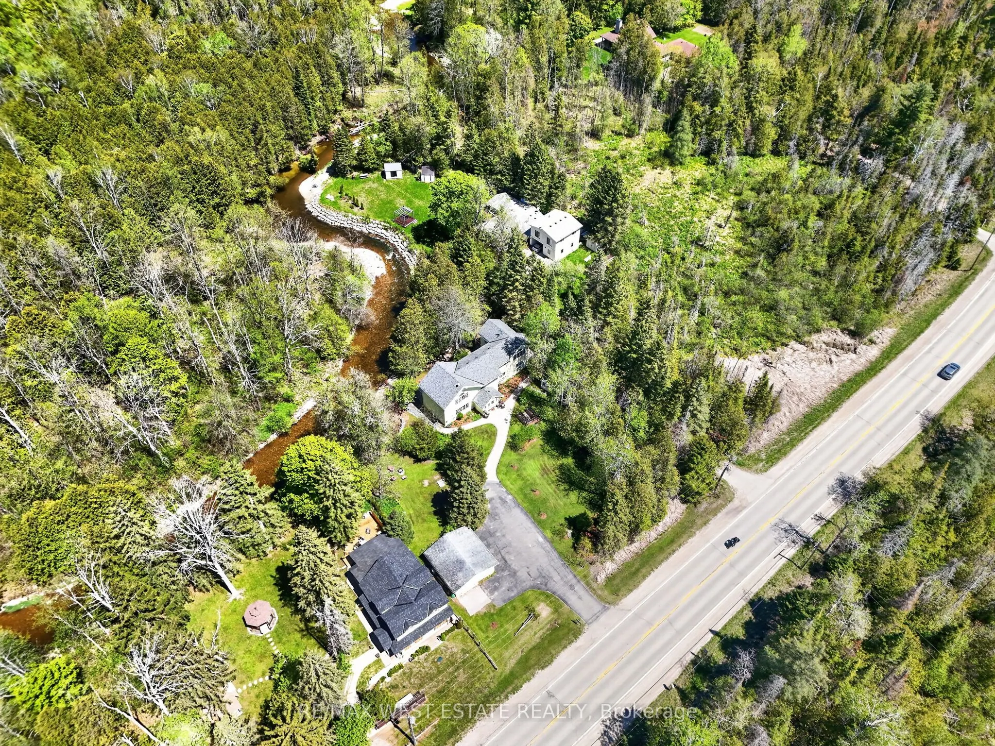 308049 Hockley Road