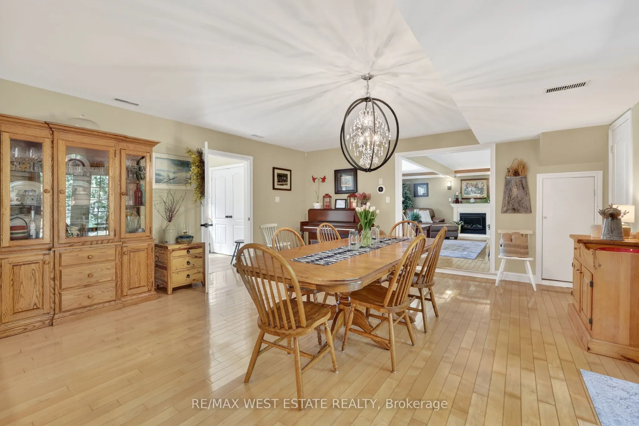 308049 Hockley Road