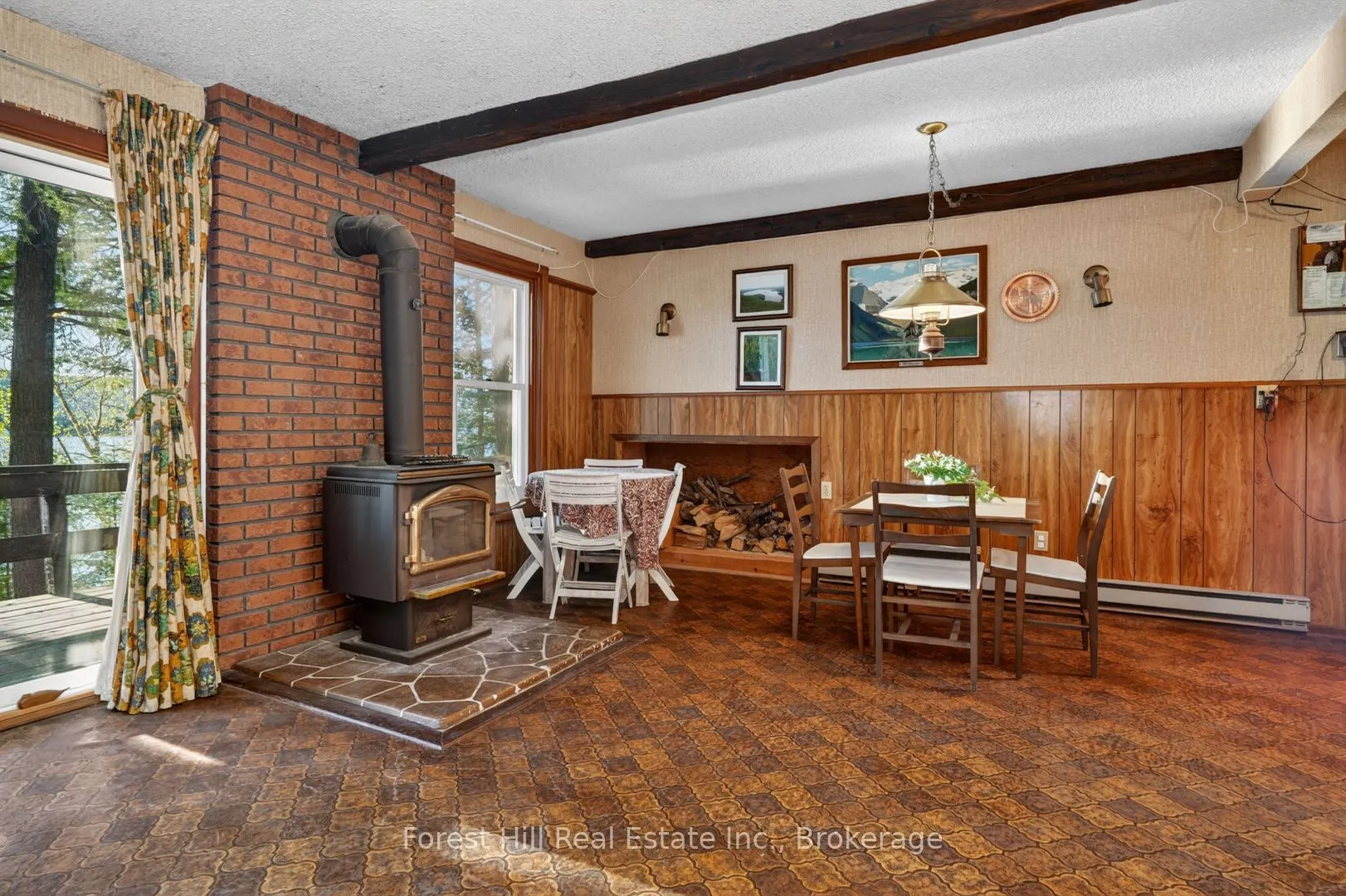 136 Rock Point Road
