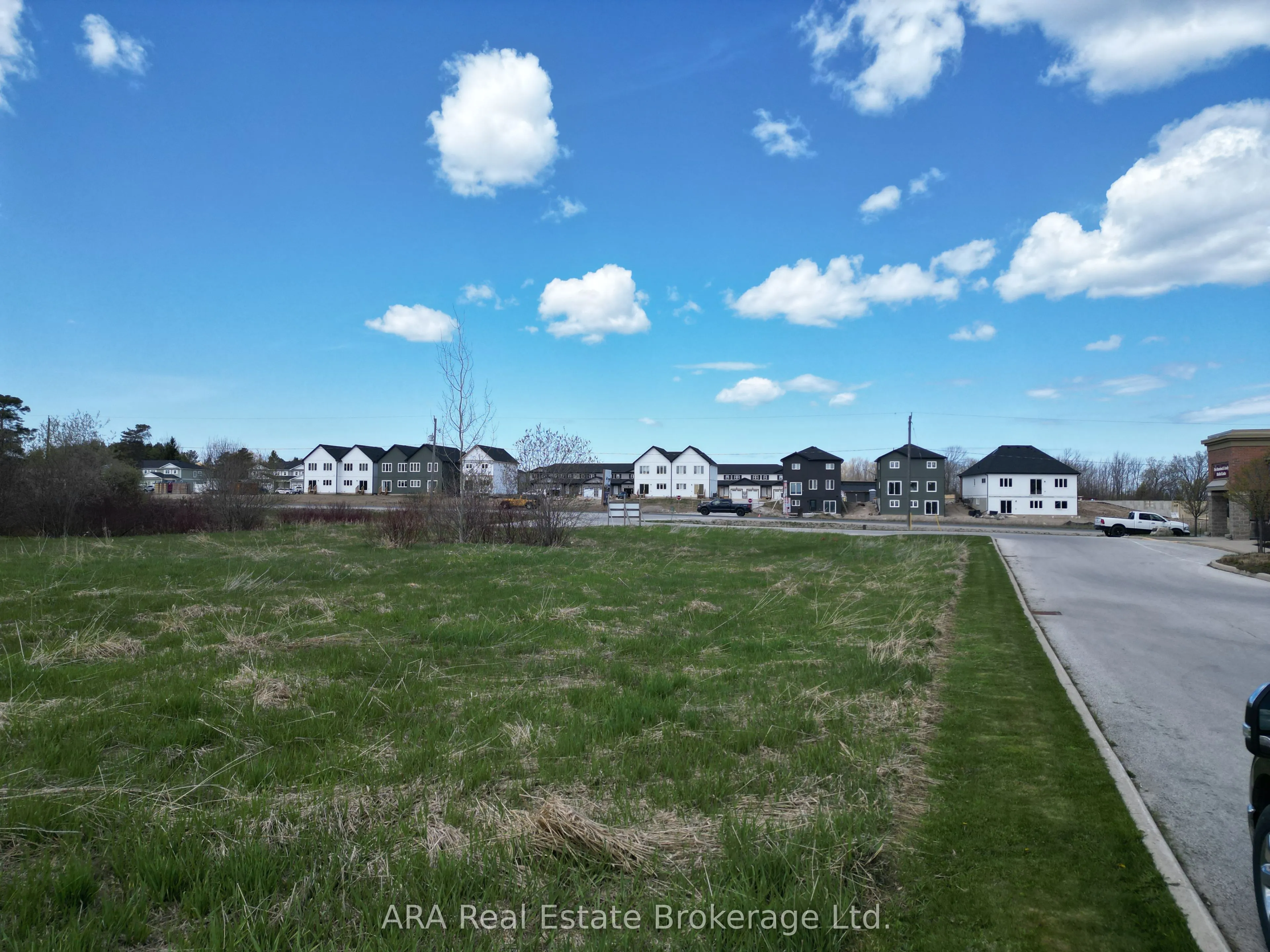 206104 26 Highway W