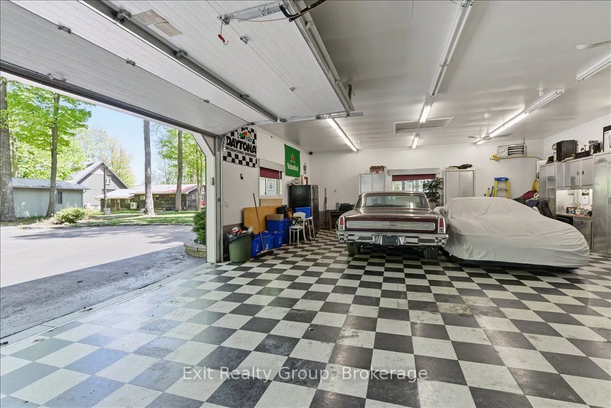 919 Cook Road